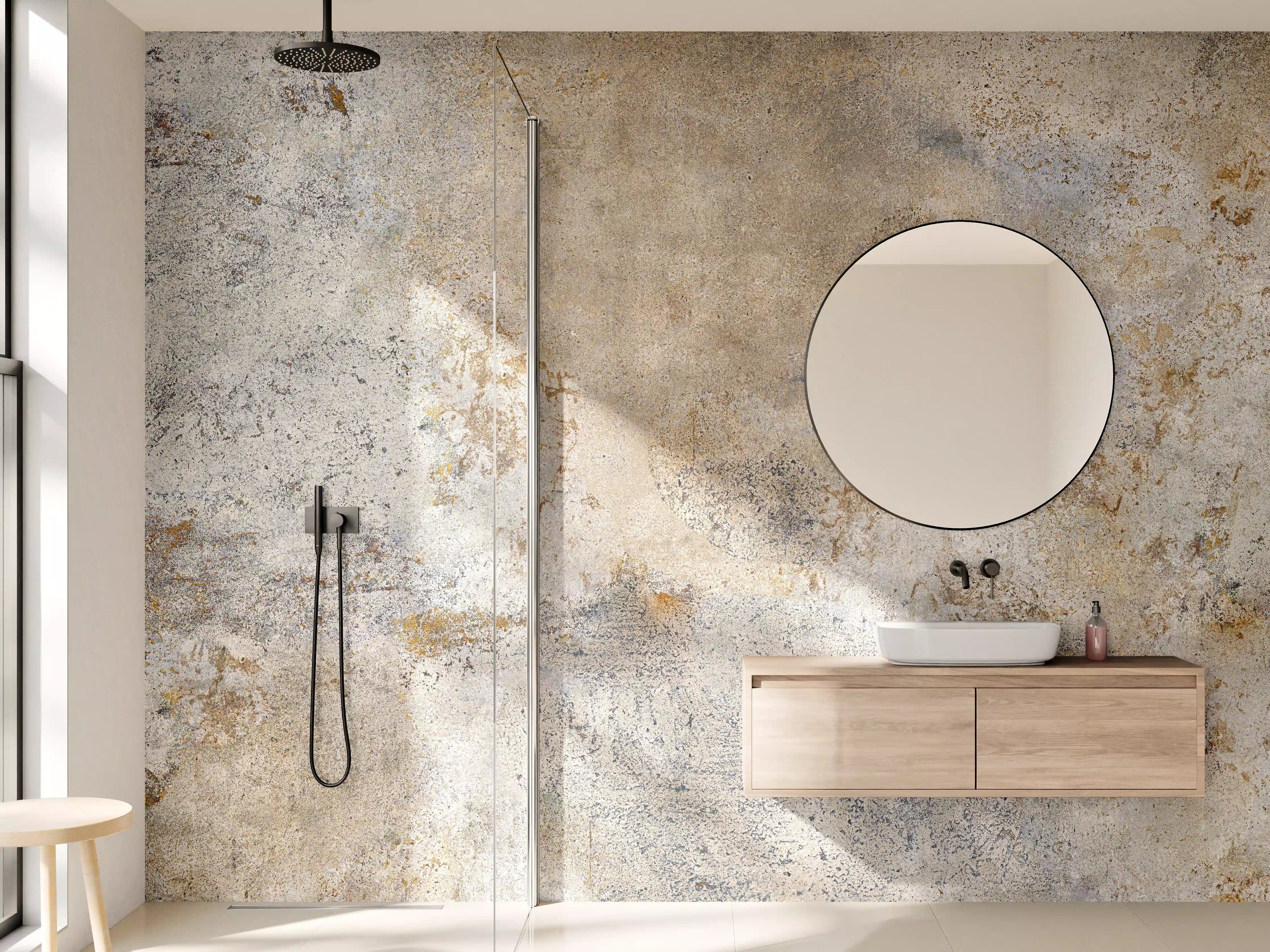 Wandverkleidung Bad - Verwitterte Betonoptik in neutralen Tönen