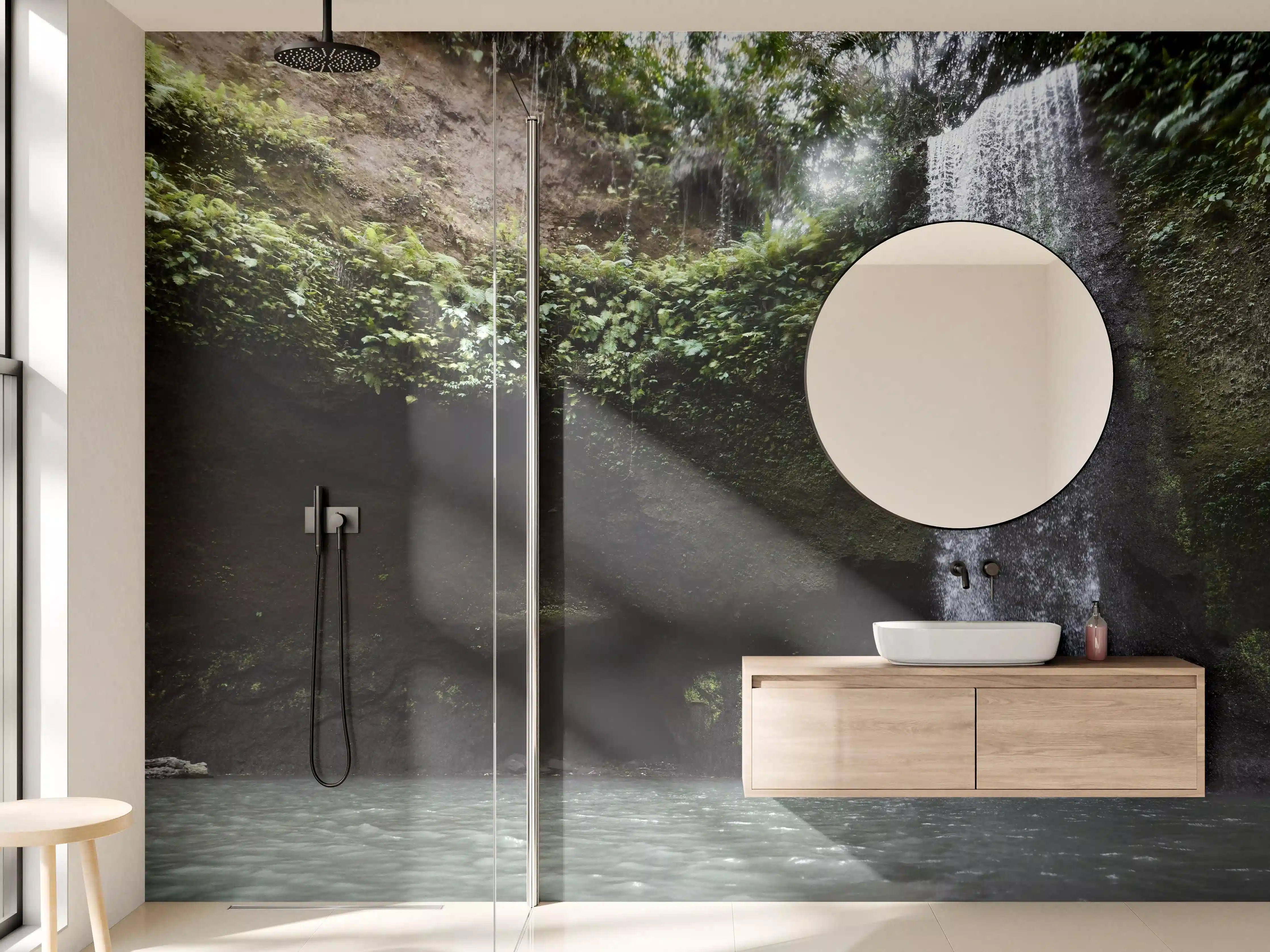 Wandverkleidung Bad - Wasserfall in Bali im Herbst