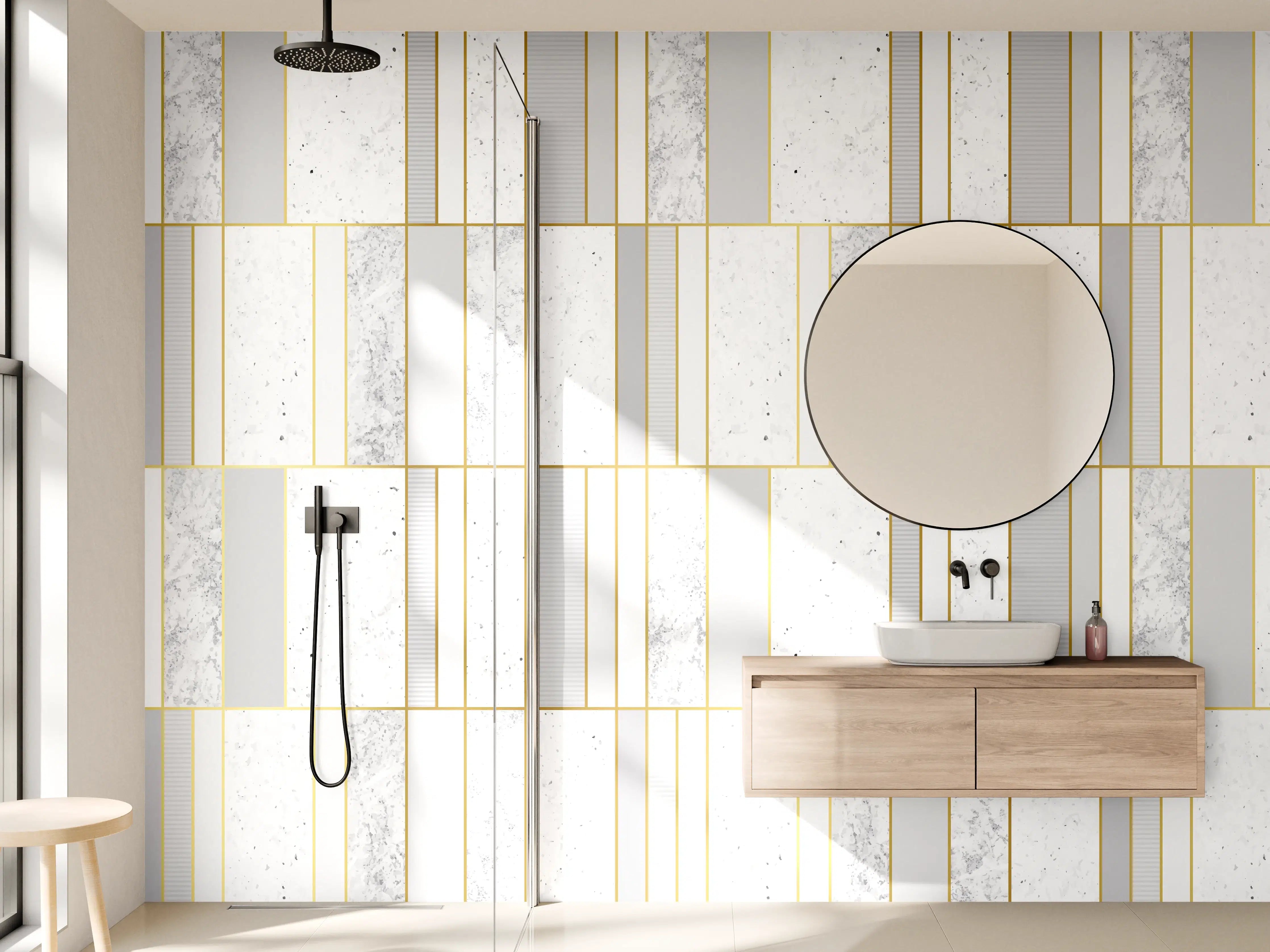 Wandverkleidung Bad - Weiß-Goldene Marmoroptik Fliese