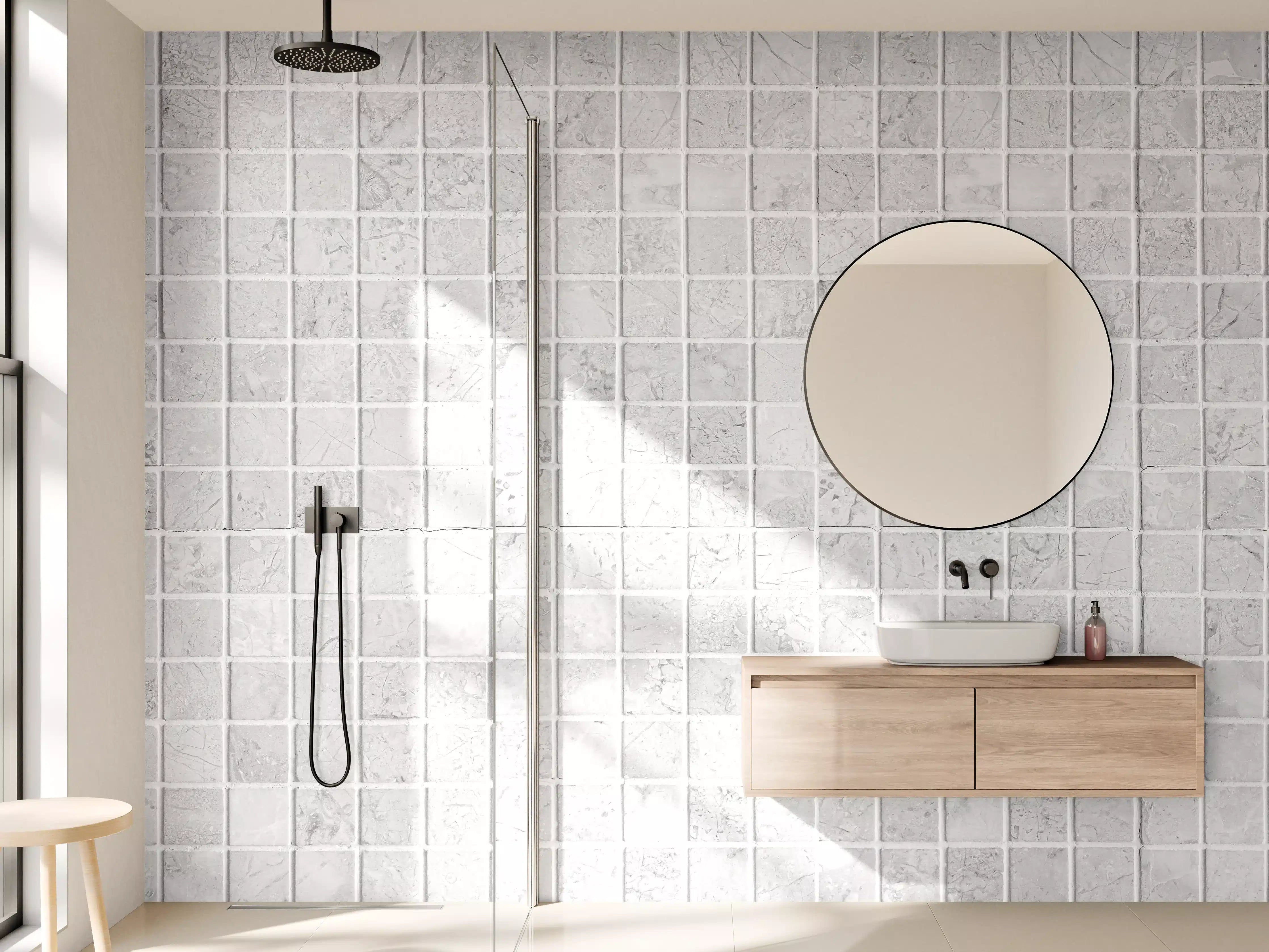 Wandverkleidung Bad - Weiß-Graue Mosaikfliesen Textur