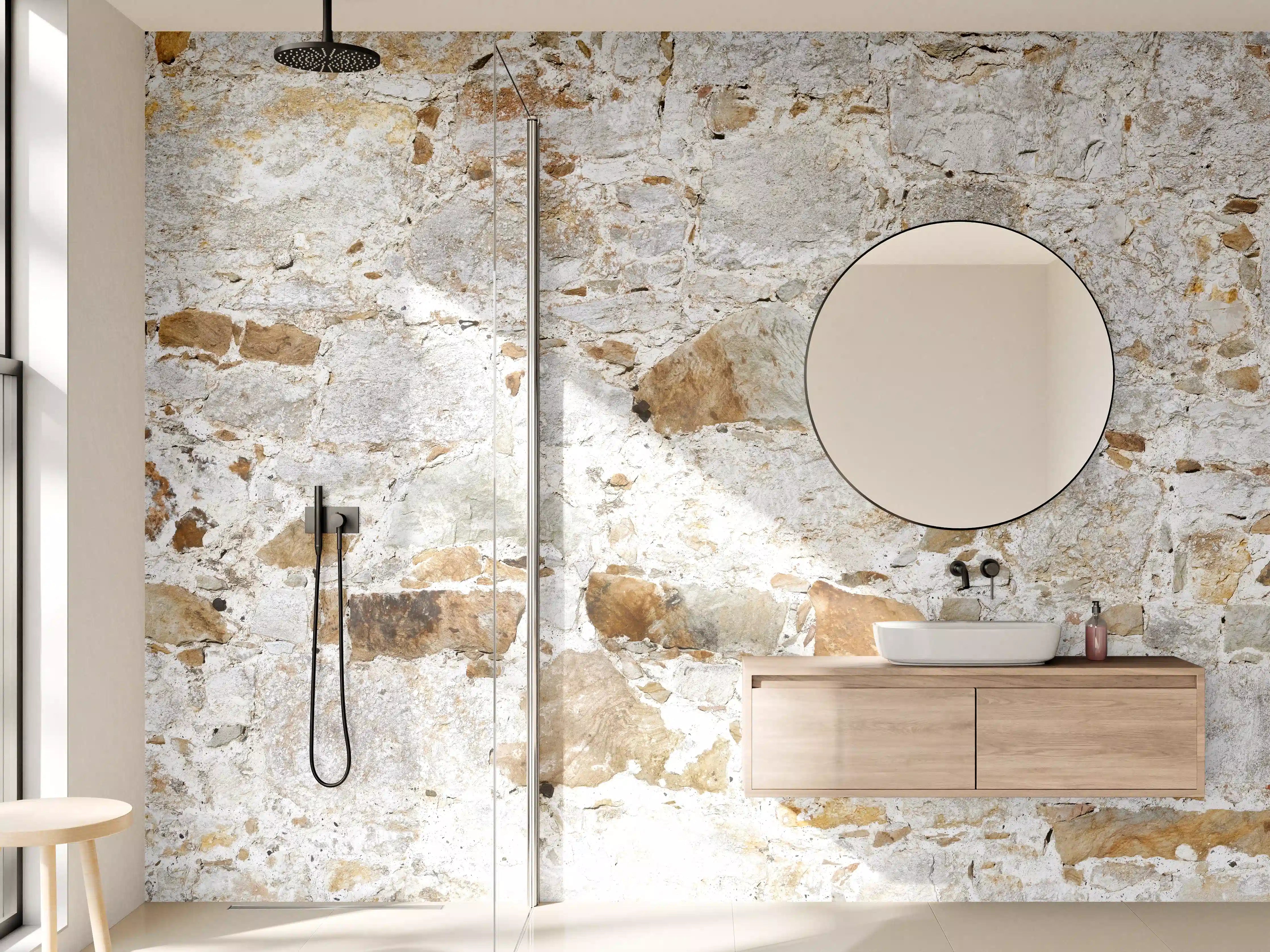 Wandverkleidung Bad - Weiße Steinmauer mit grauer Textur