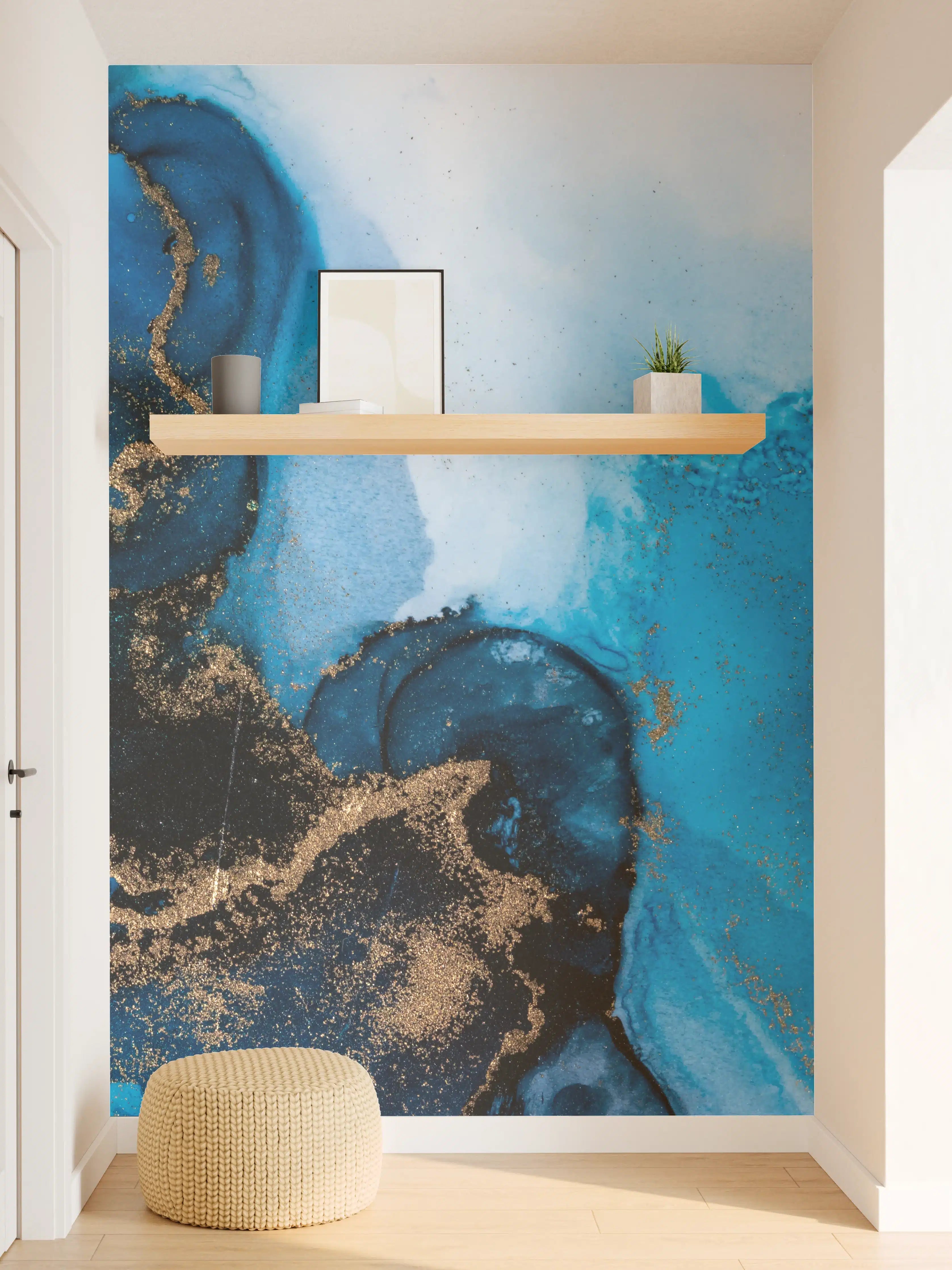 Wandverkleidung Flur - Abstraktes Kunstwerk in Blau-Gold-Tönen