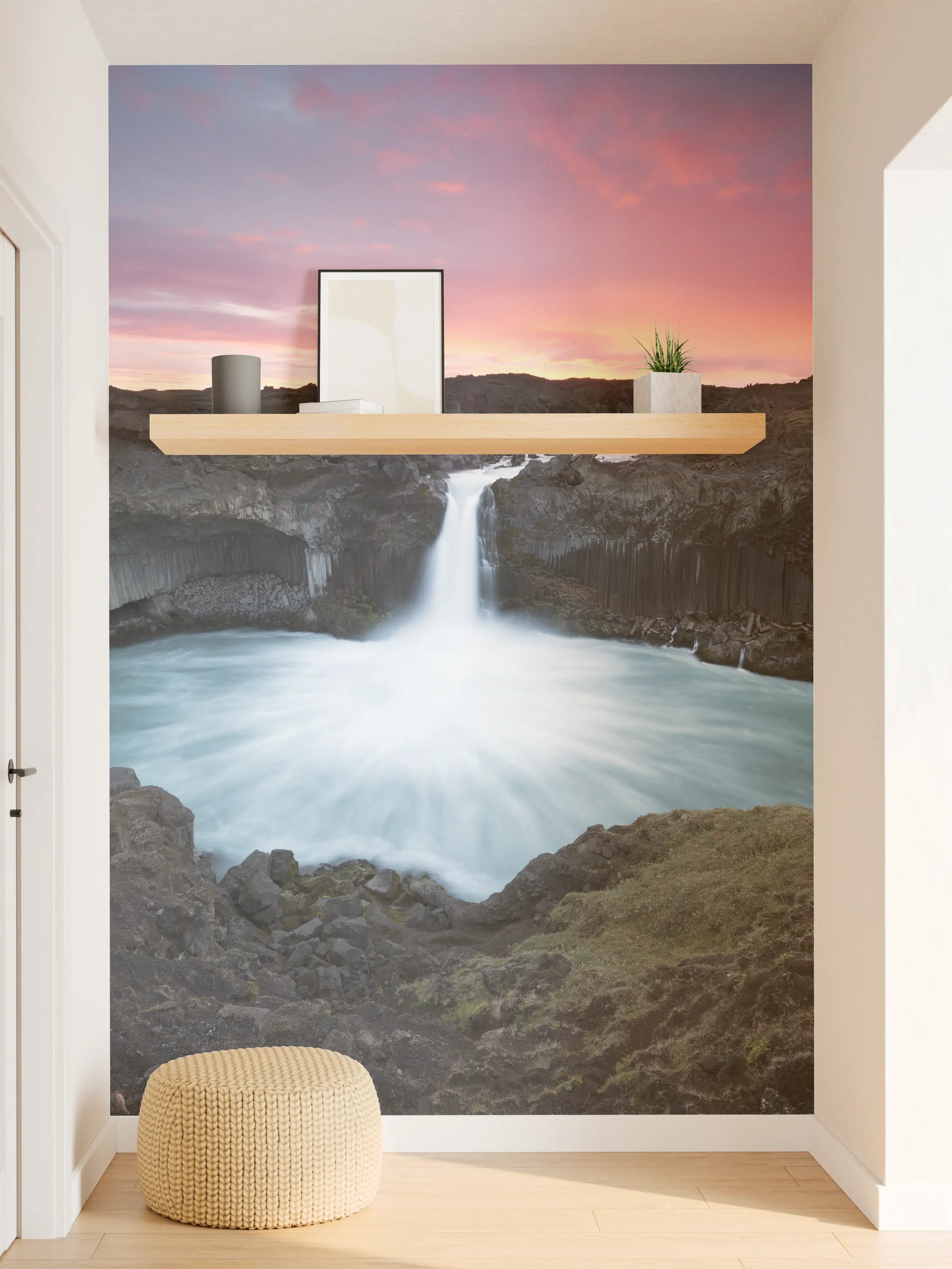 Wandverkleidung Flur - Beeindruckende Wasserfall-Landschaft bei Sonnenuntergang