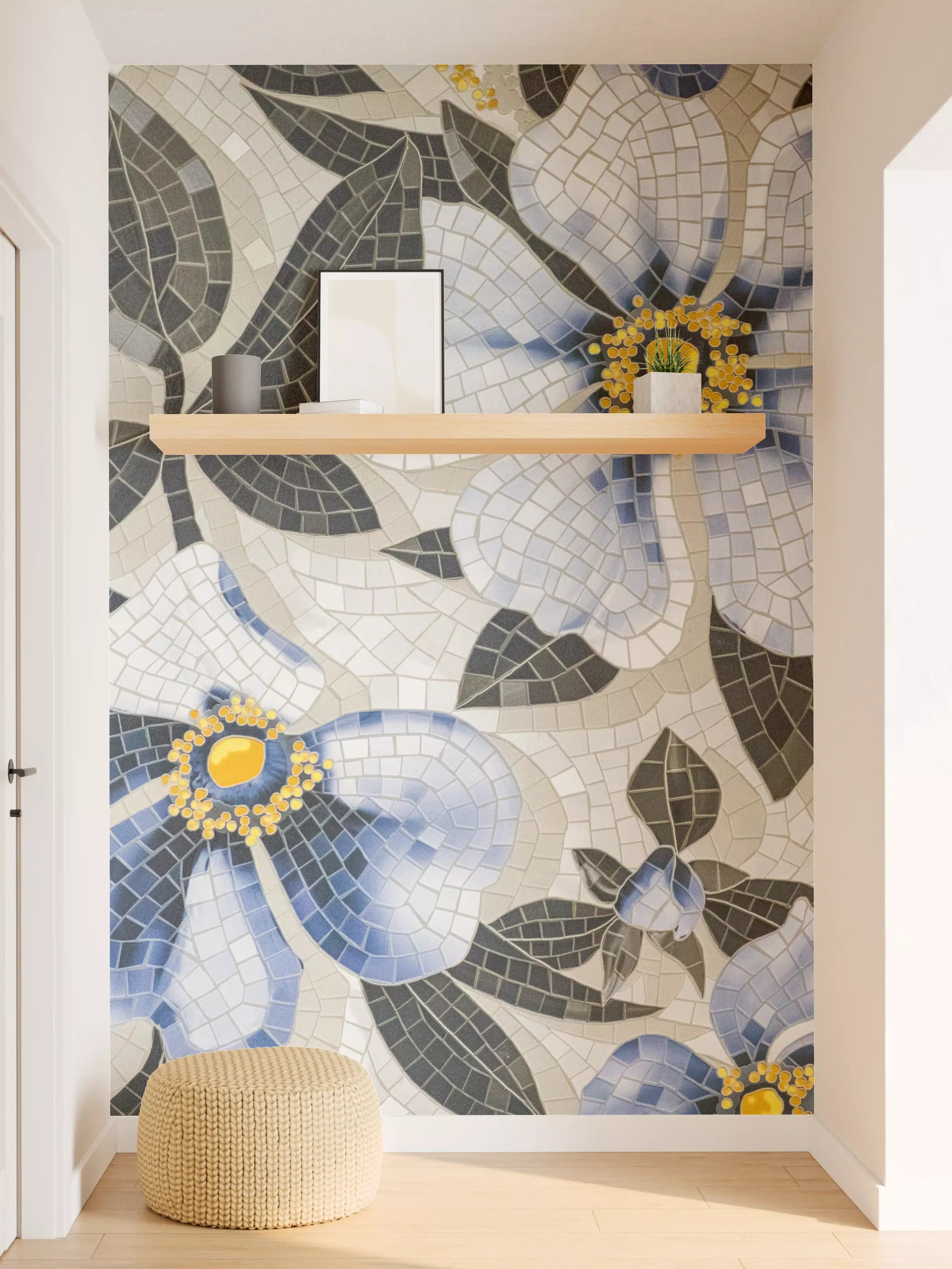 Wandverkleidung Flur - Blumenmosaik in Blautönen