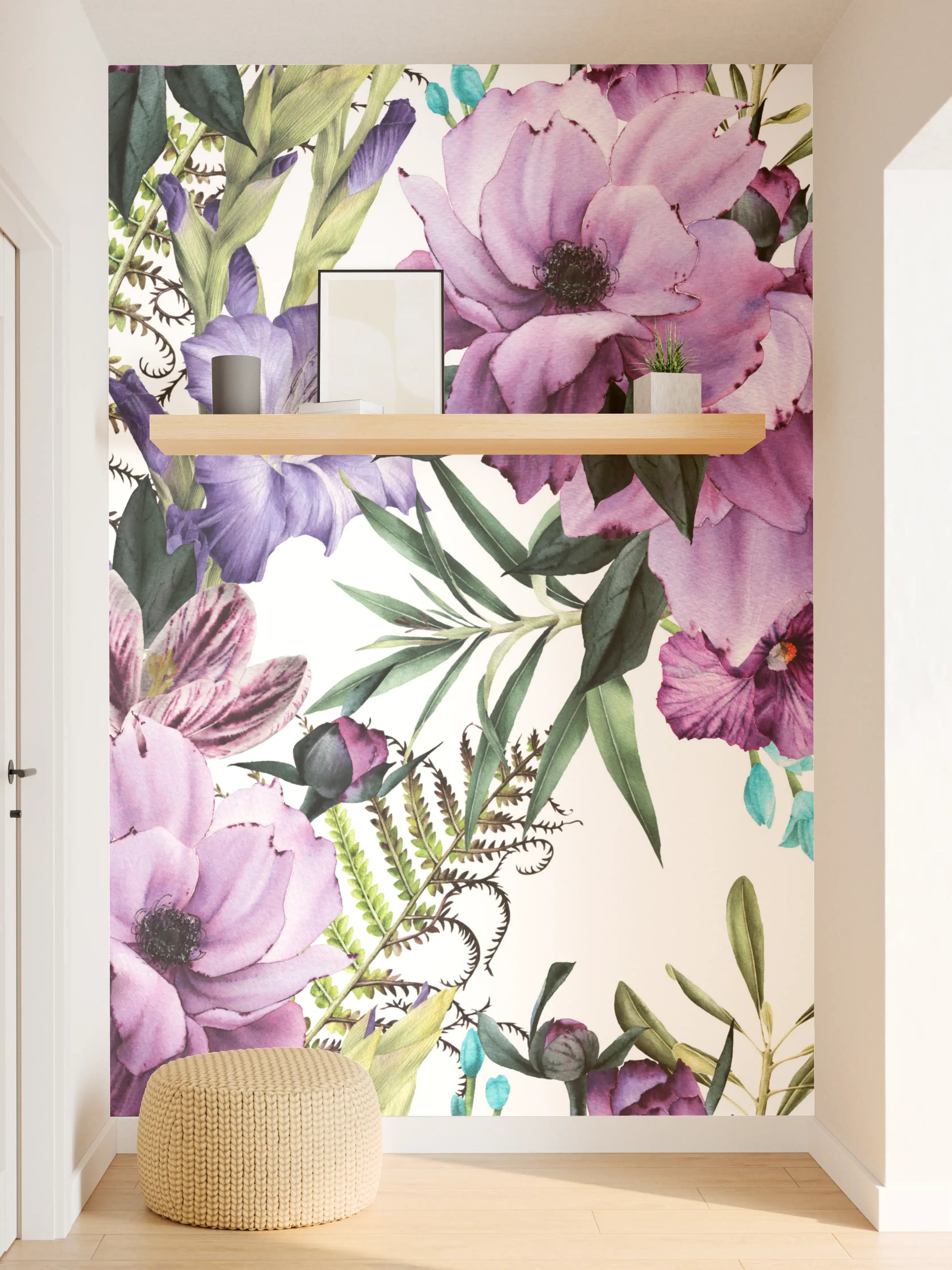 Wandverkleidung Flur - Blumenmuster in zarten Lilatönen