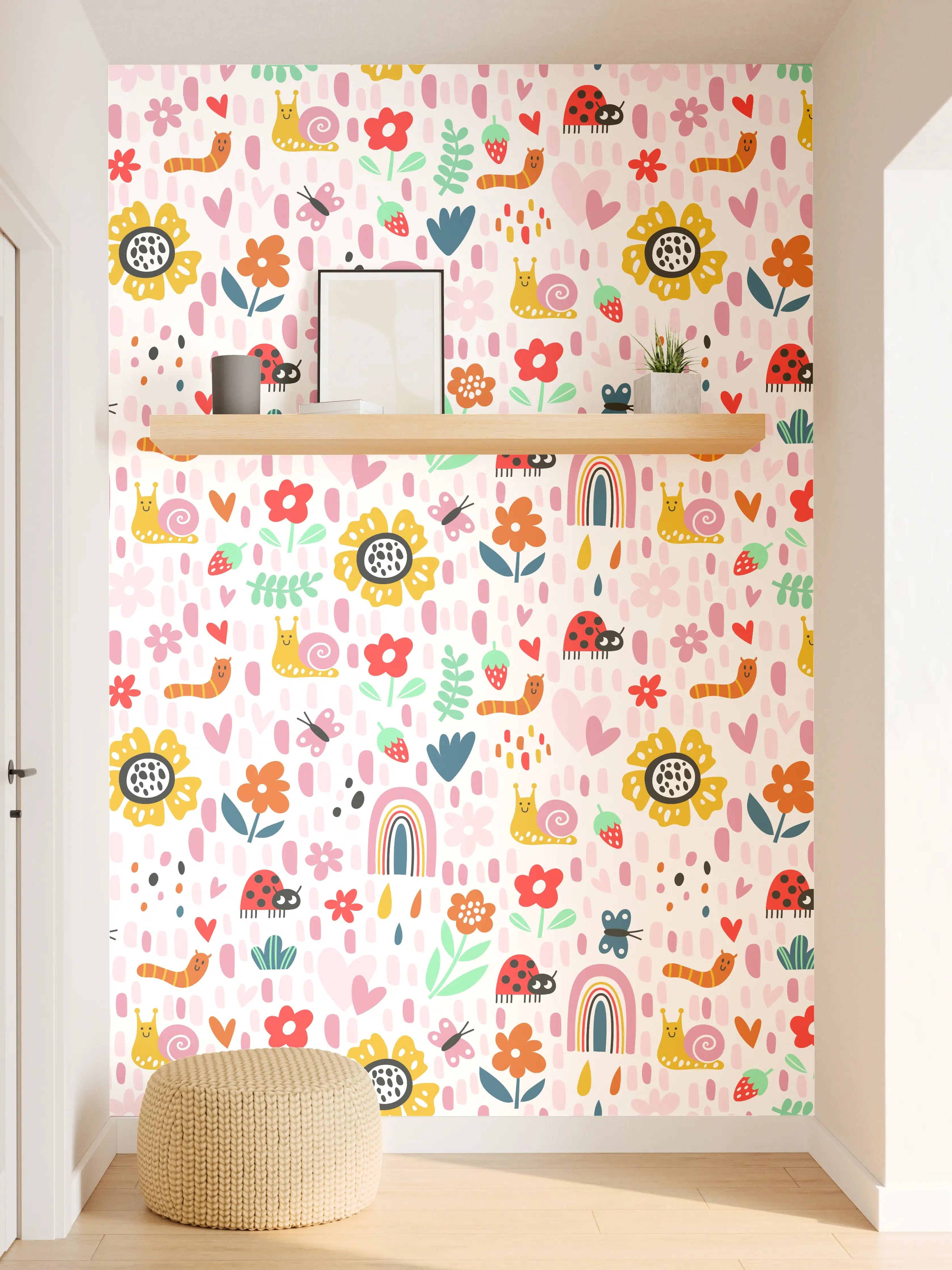 Wandverkleidung Flur - Buntes Muster mit Blumen und Regenbögen