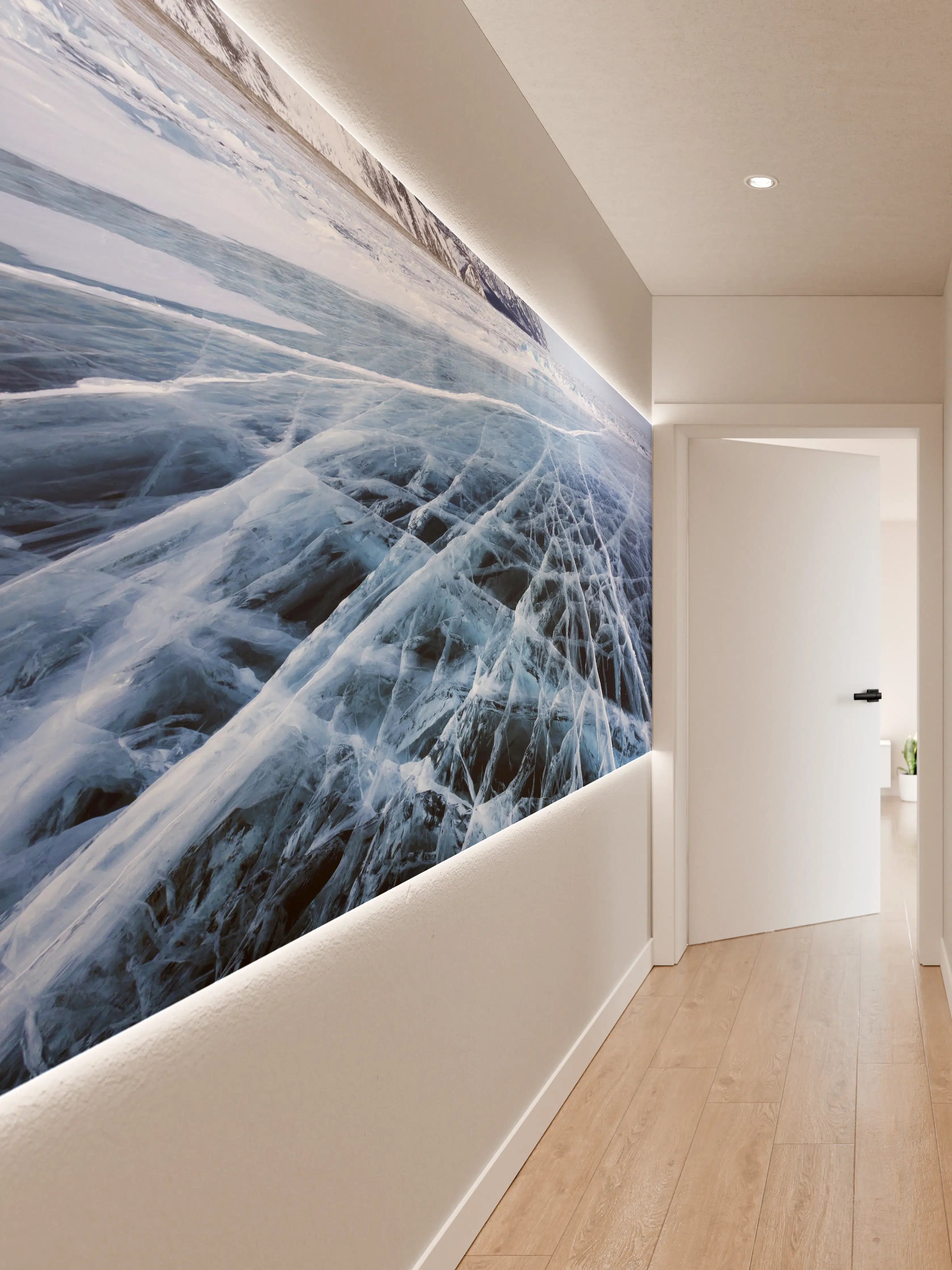 Wandverkleidung Flur - Eisfläche im Winter mit Bergblick