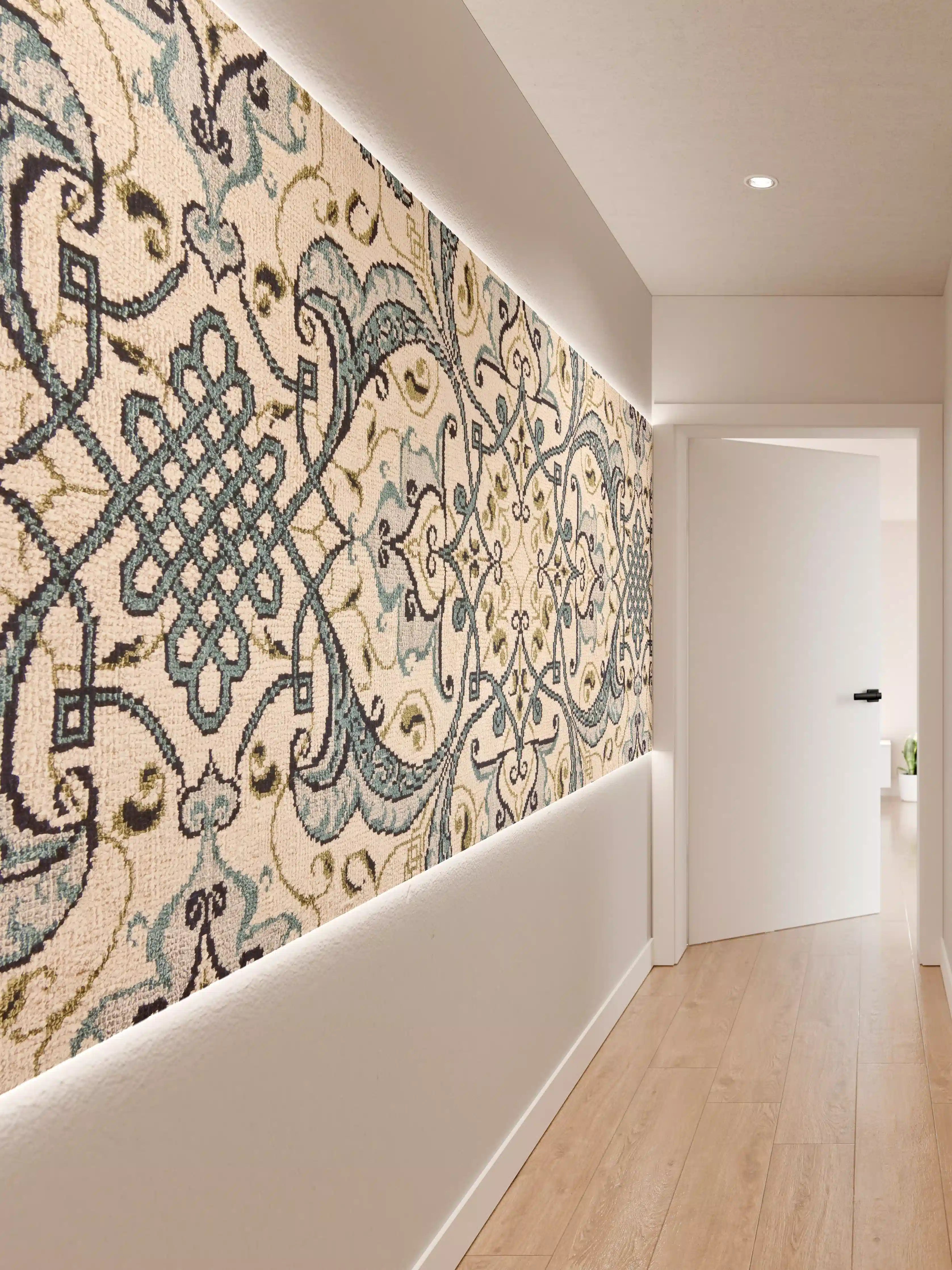 Wandverkleidung Flur - Eleganter Fliesenmuster in Blau und Beige