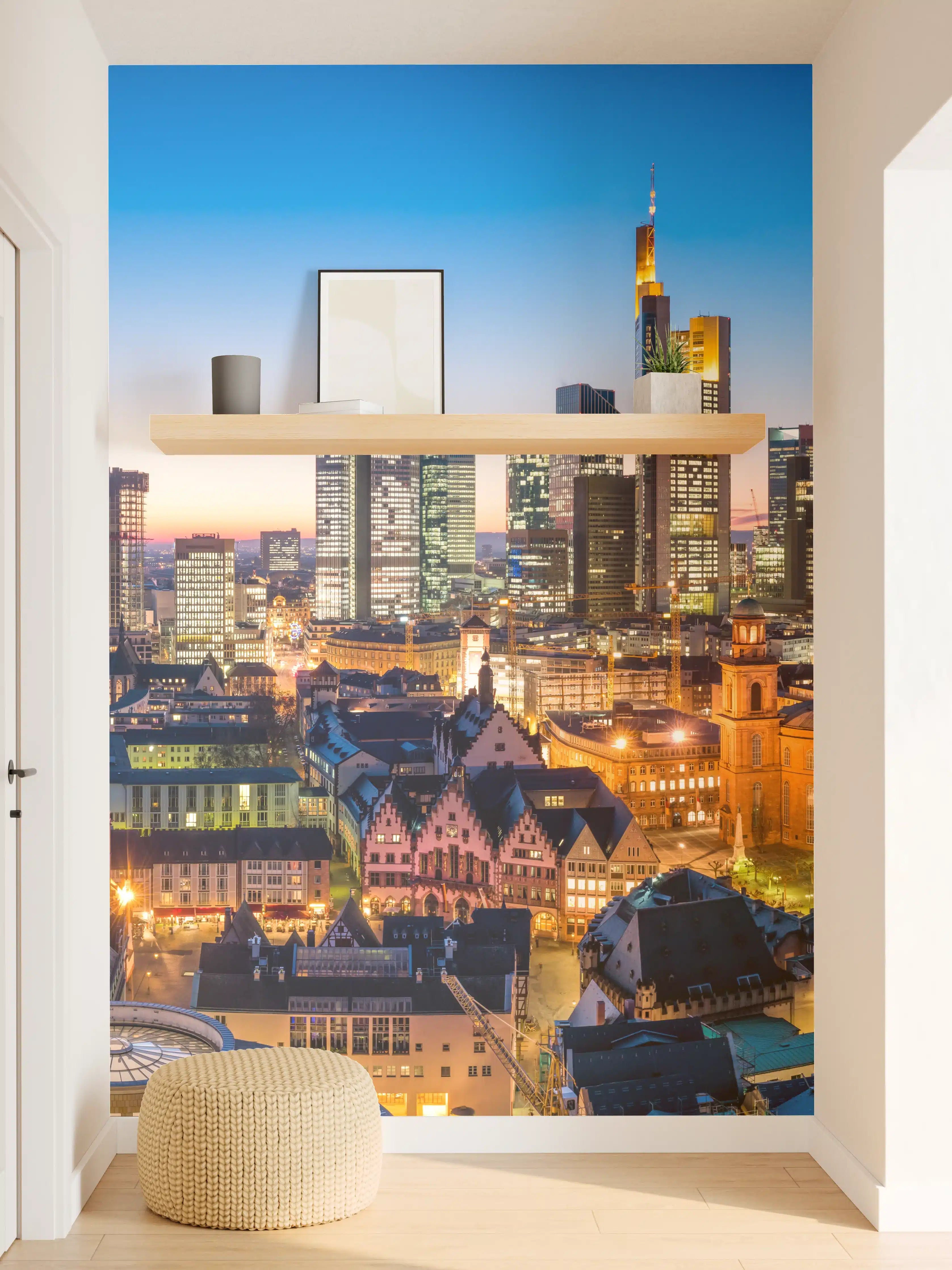 Wandverkleidung Flur - Frankfurt Skyline Dämmerung 2