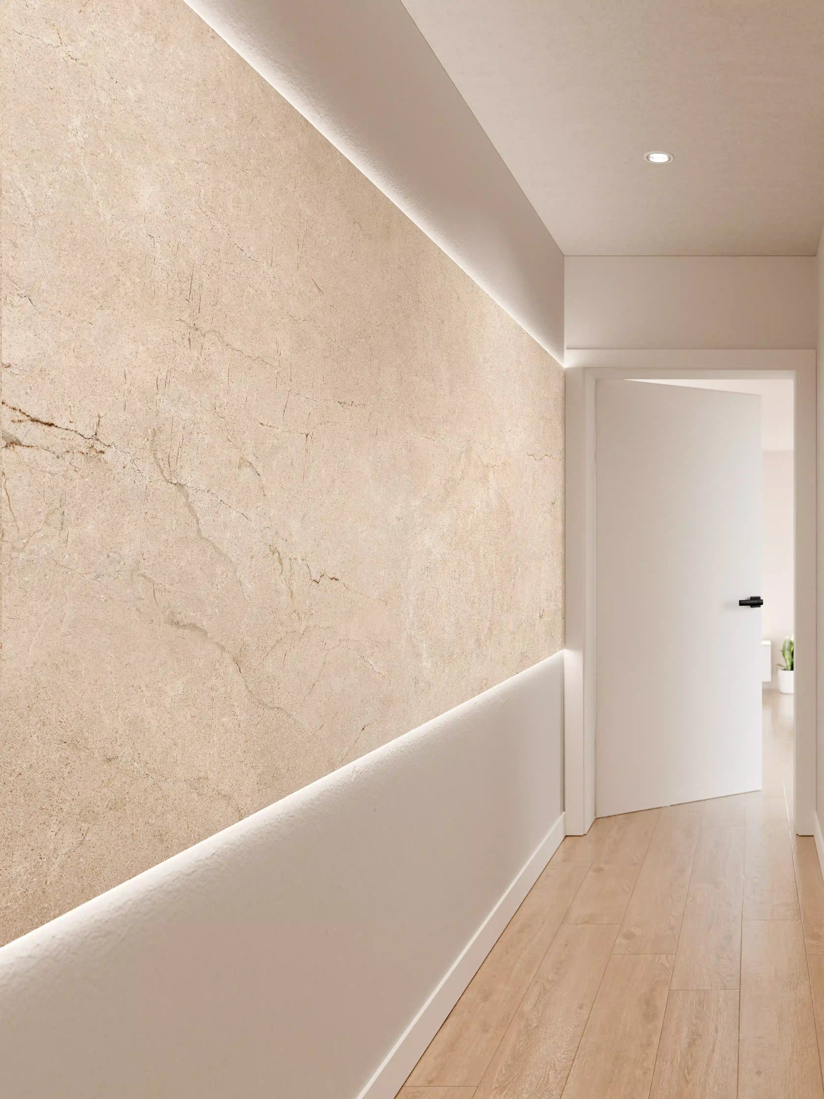 Wandverkleidung Flur - Grauer Marmor auf steinigem Hintergrund