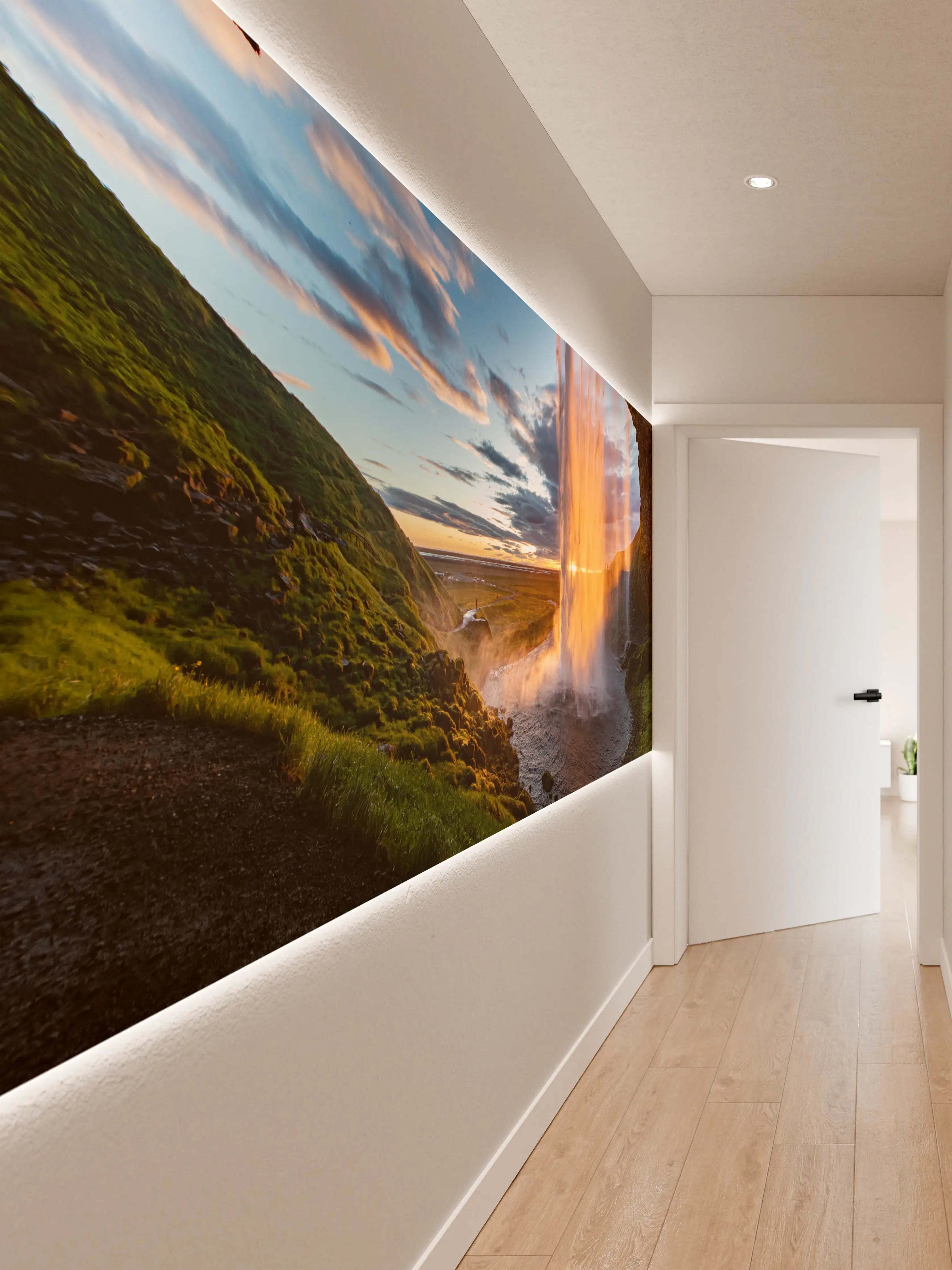 Wandverkleidung Flur - Grauer Wasserfall im Goldlicht