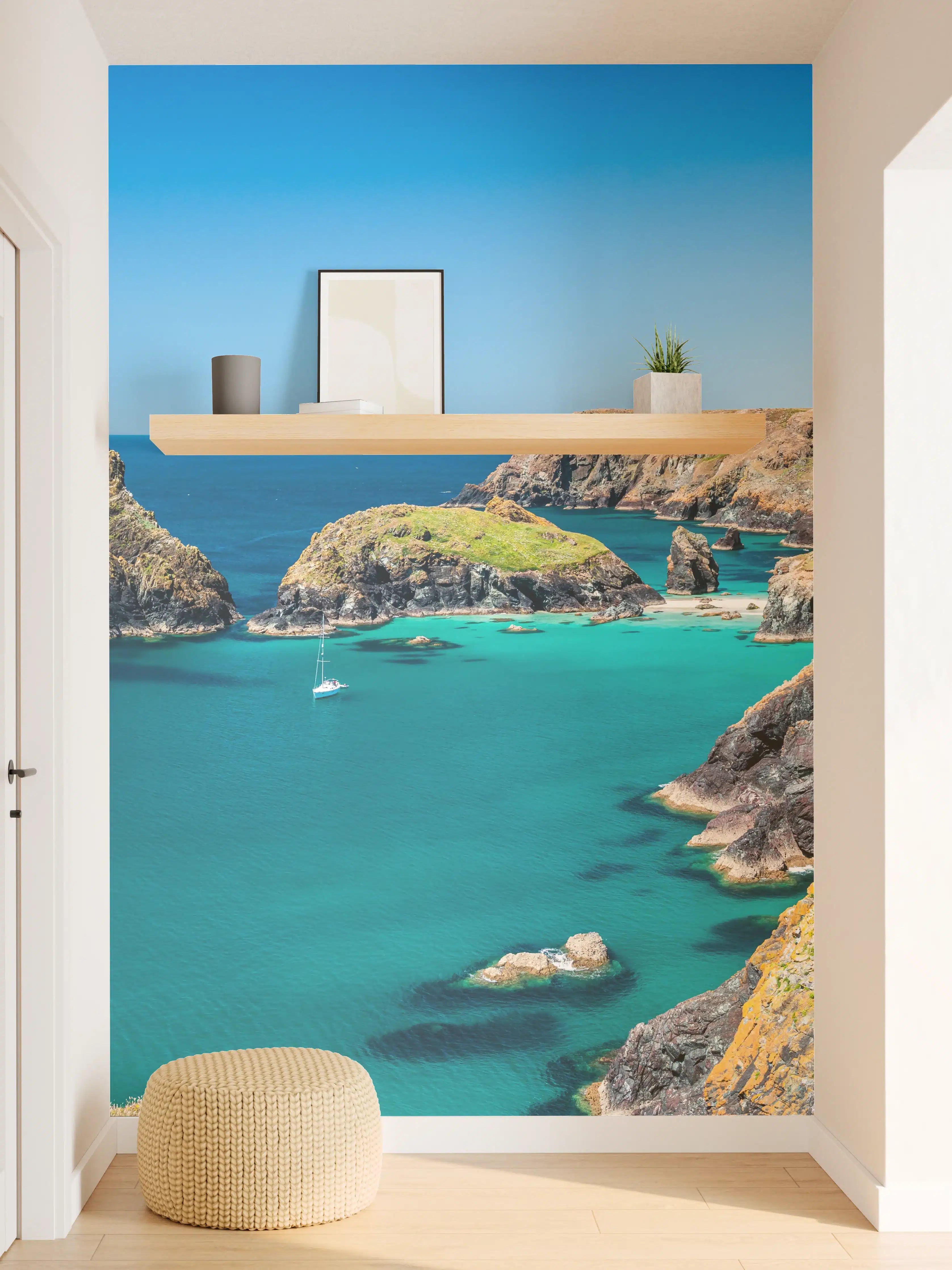 Wandverkleidung Flur - Idyllische Küstenlandschaft mit Türkisblauem Wasser