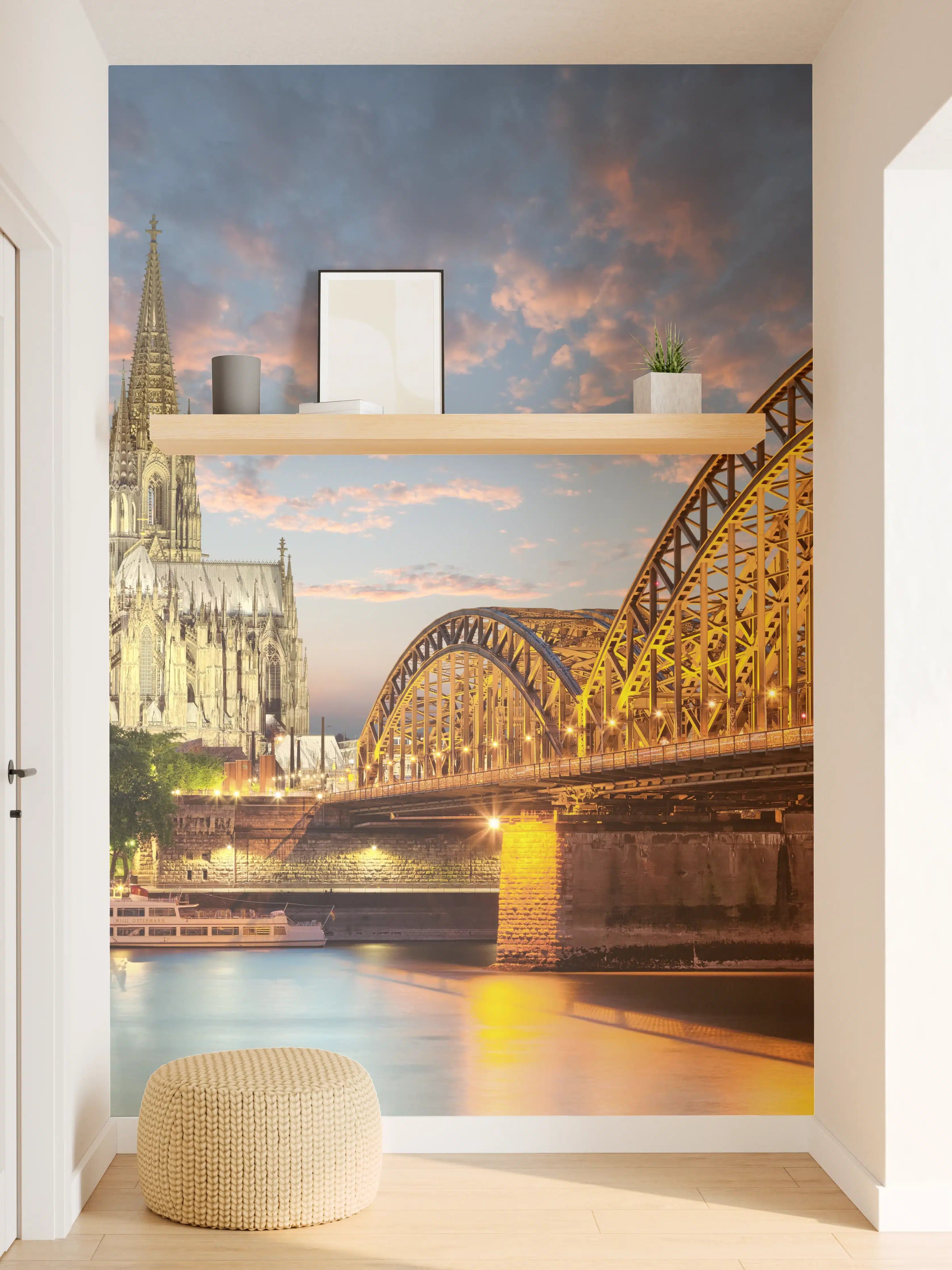 Wandverkleidung Flur - Kölner Dom & Hohenzollernbrücke bei Sonnenuntergang