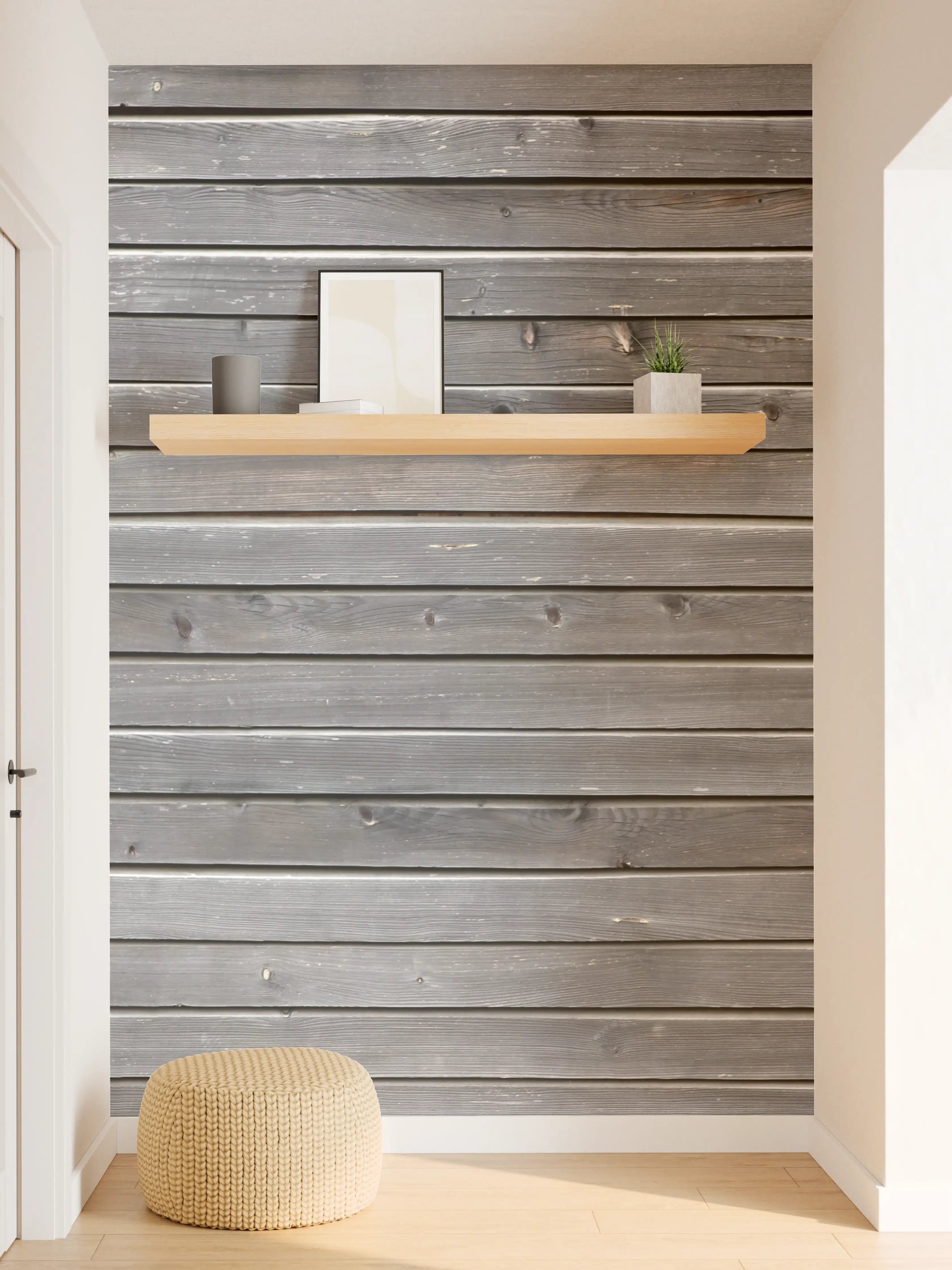 Wandverkleidung Flur - Langer grauer Holzzaun