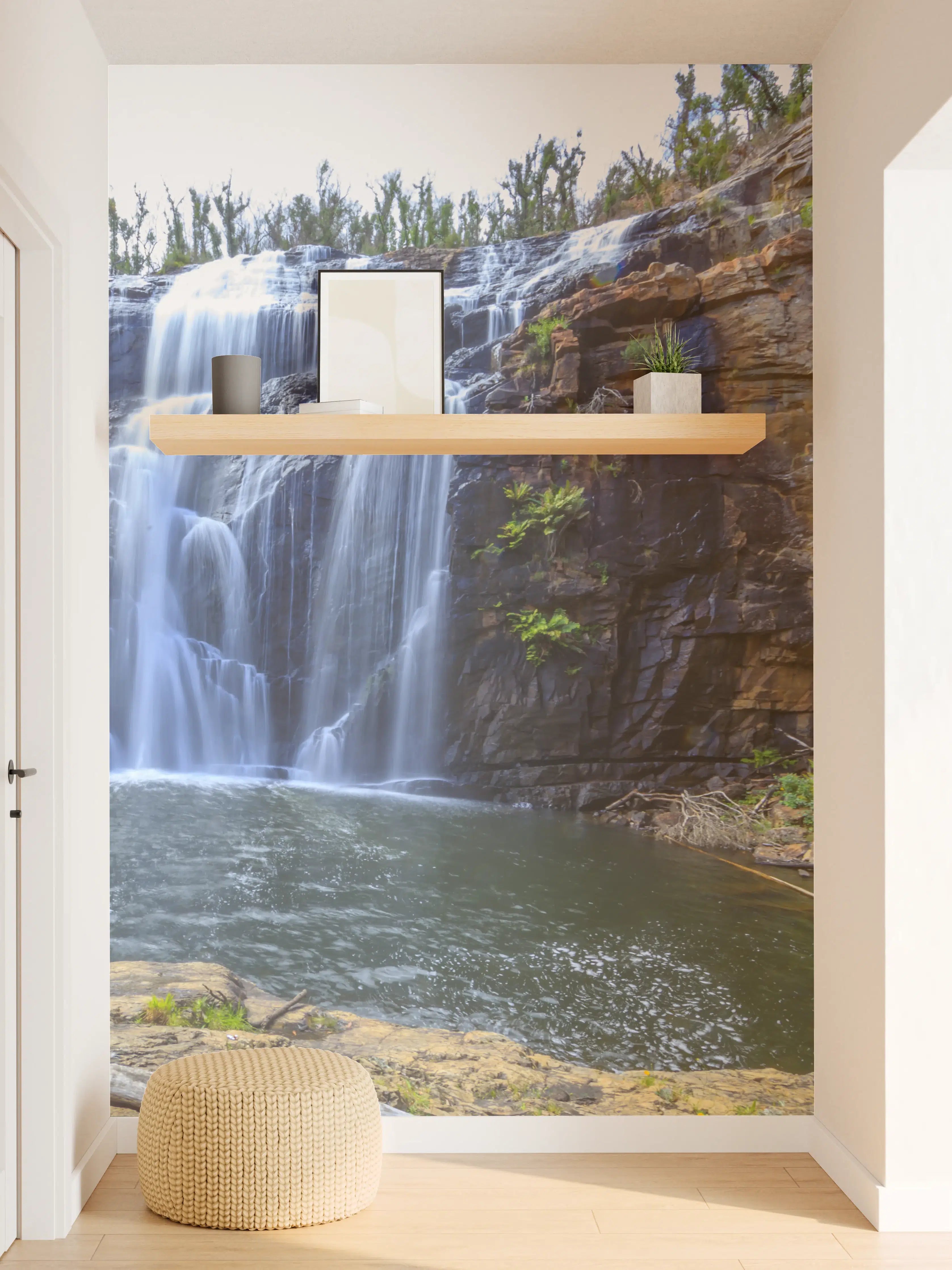 Wandverkleidung Flur - Malerei mit Wasserfall-Motiv