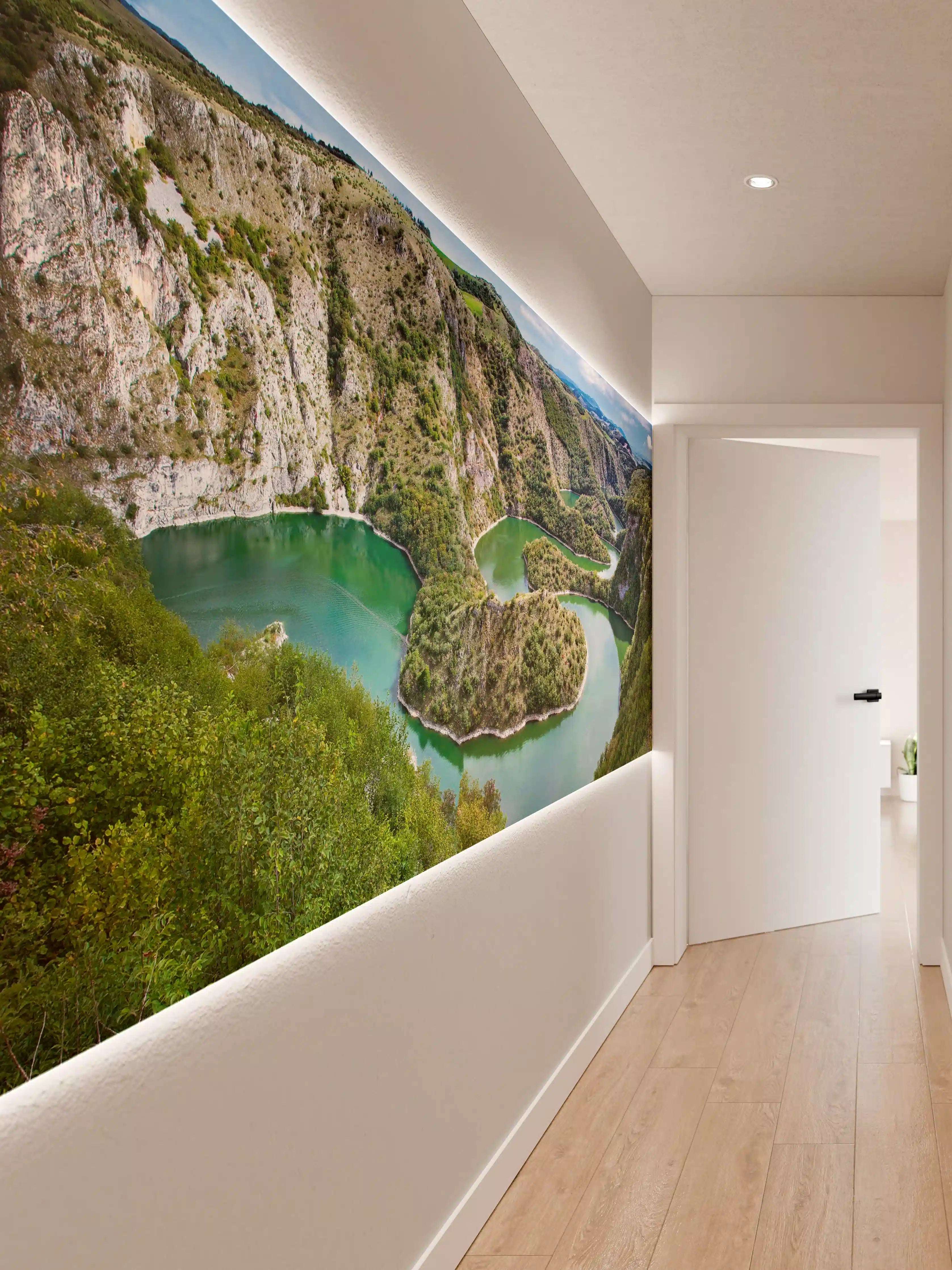Wandverkleidung Flur - Malerische Flusslandschaft mit Schluchten