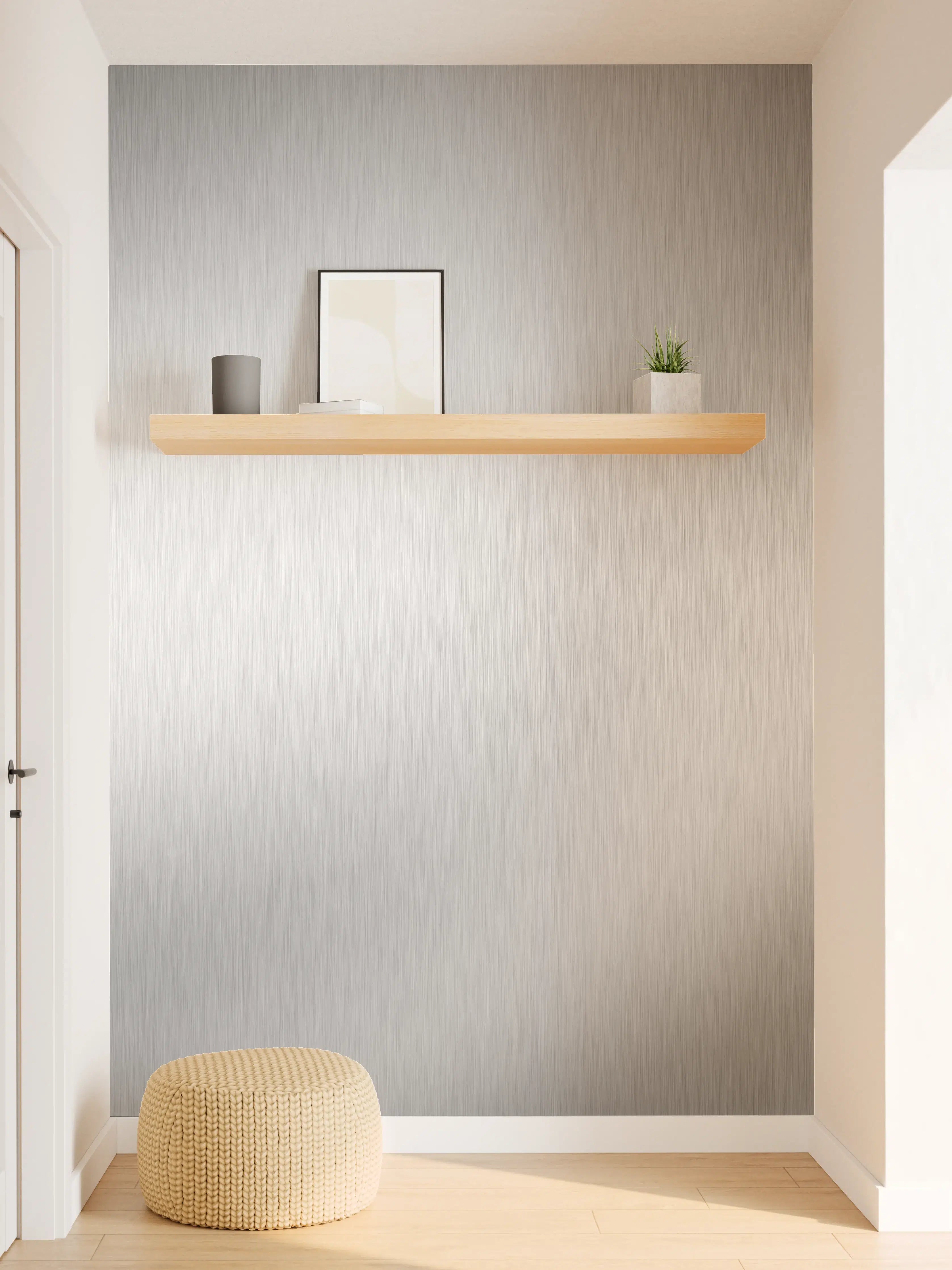 Wandverkleidung Flur - Metallische Oberflächenstruktur mit Silber- und Grau-Tönen