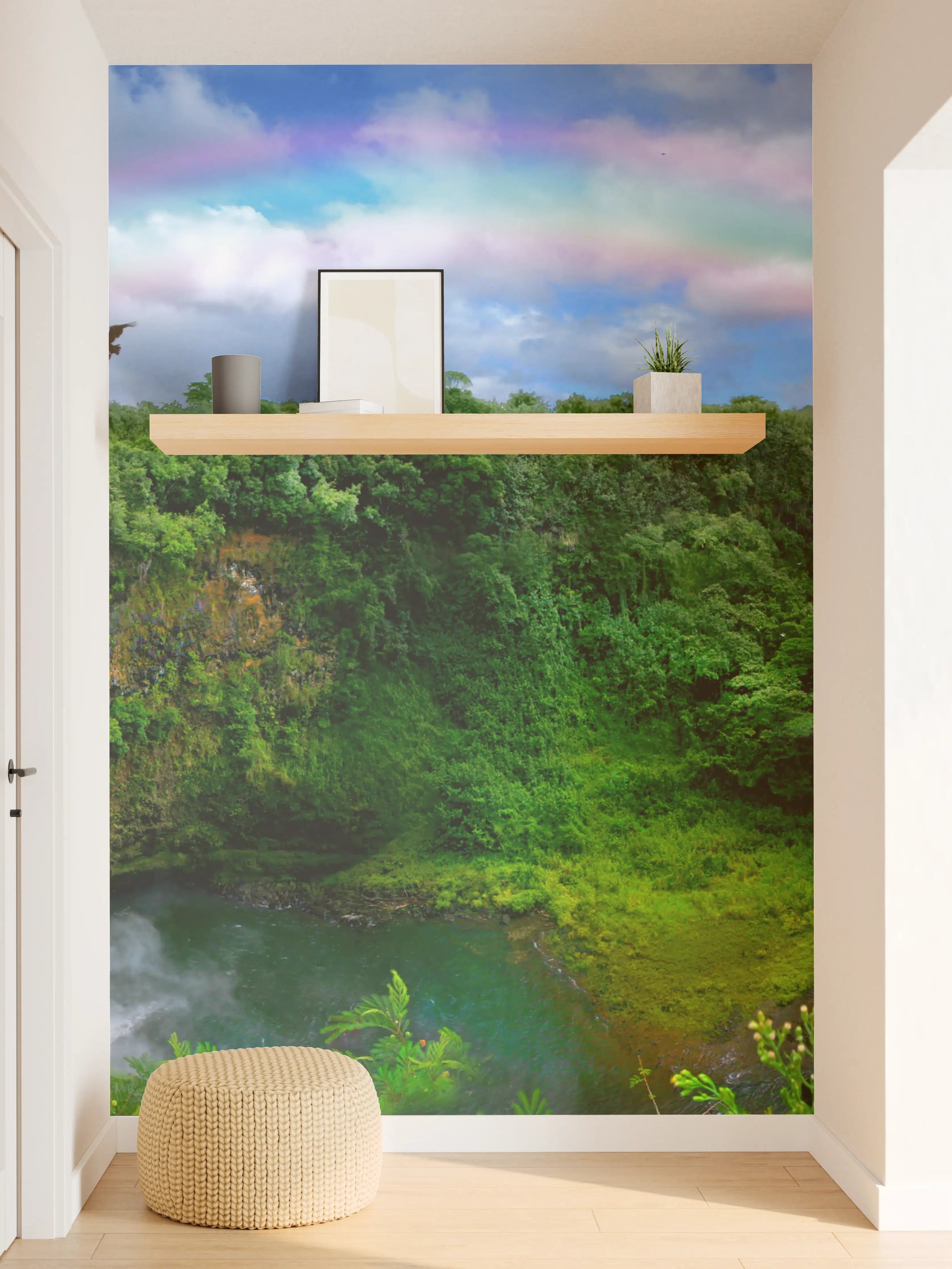 Wandverkleidung Flur - Natürlicher Wasserfall mit Regenbogen vor grüner Landschaft