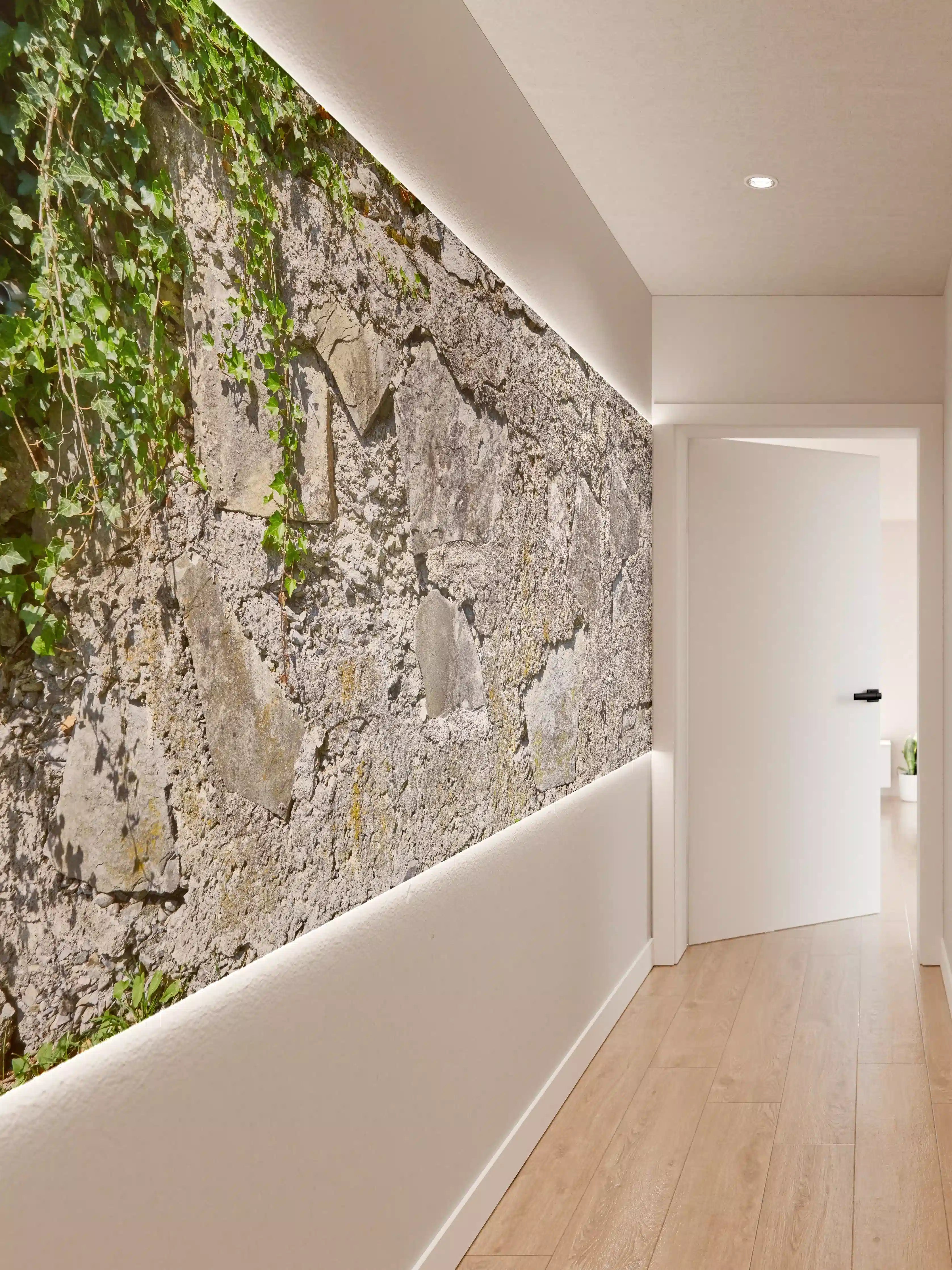 Wandverkleidung Flur - Rustikale Schiefermauer