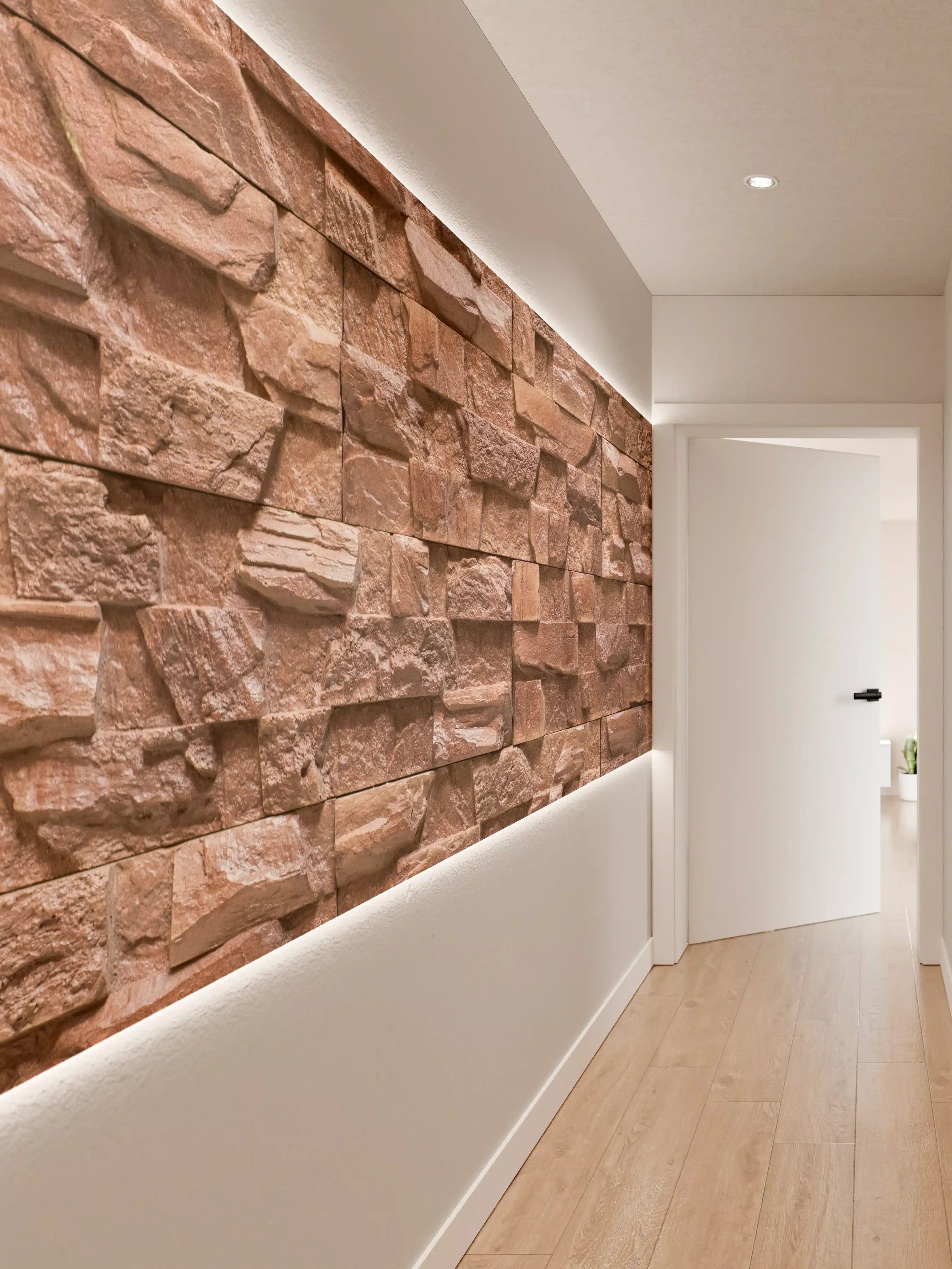 Wandverkleidung Flur - Rustikale Steinwand für modernes Ambiente