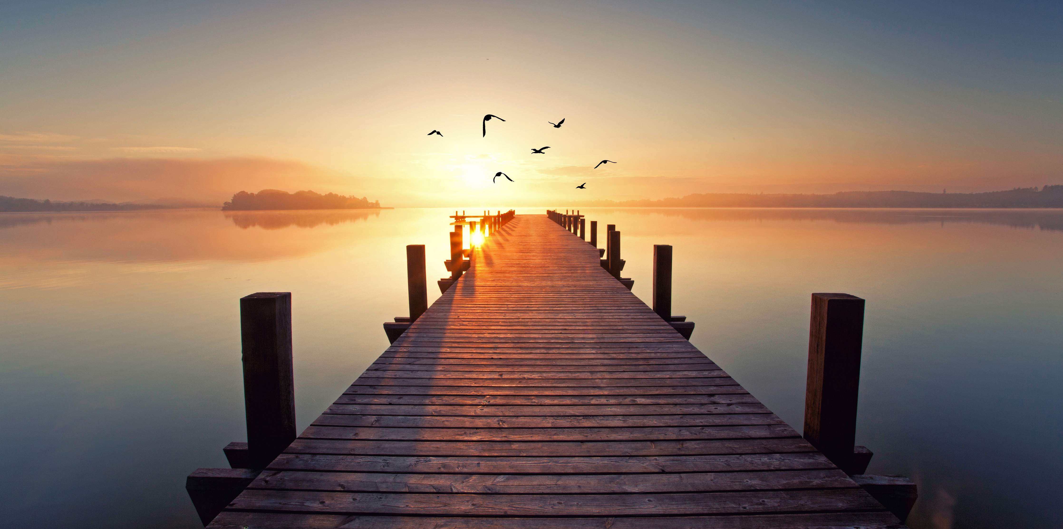 Wandverkleidung Flur-Sanfte Grau-Töne im goldenen Abendlicht