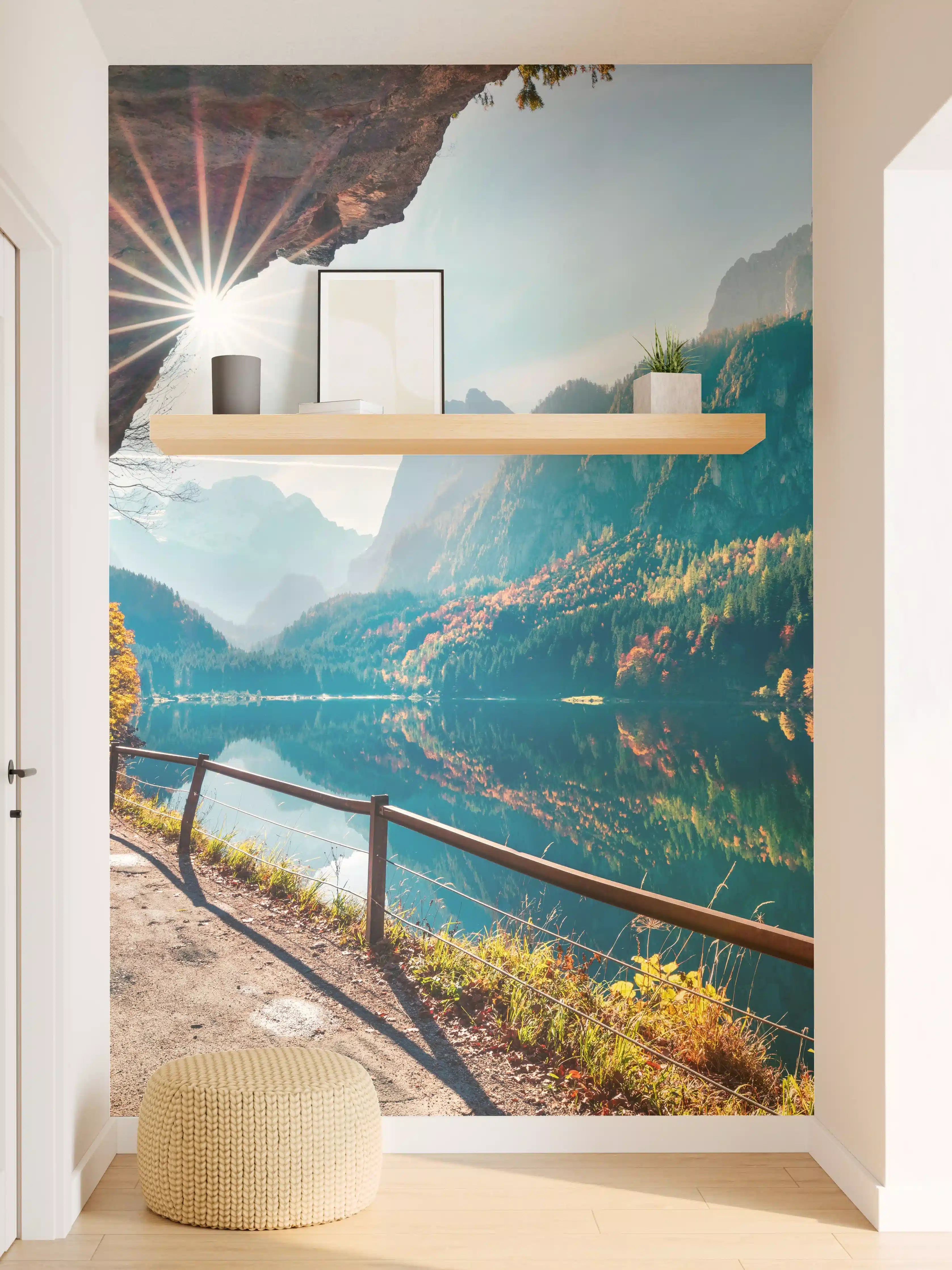 Wandverkleidung Flur - Sanfte Grautöne in Bergseeidylle