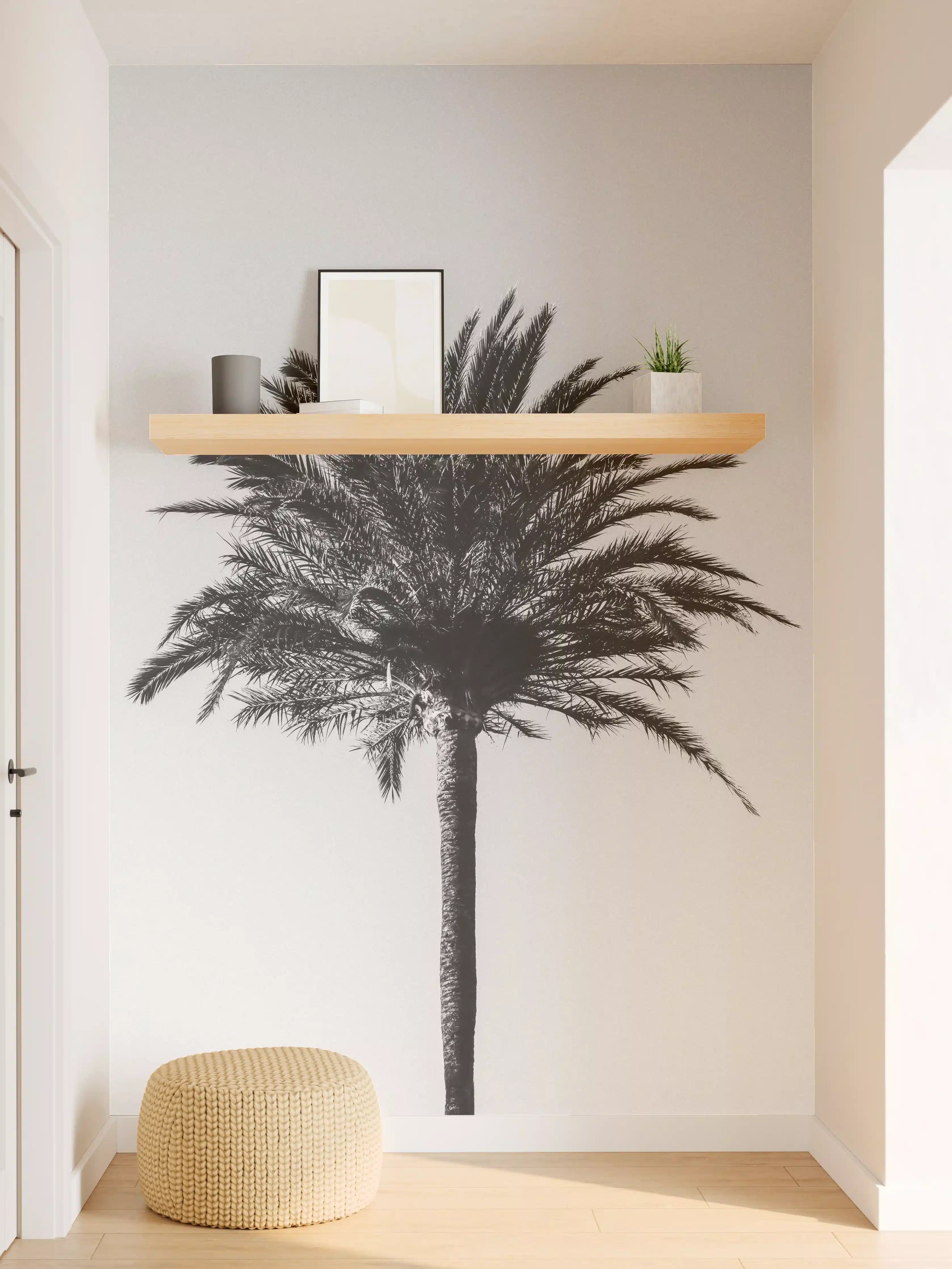 Wandverkleidung Flur - Schwarz-Weiß-Palme im Minimalismus-Stil