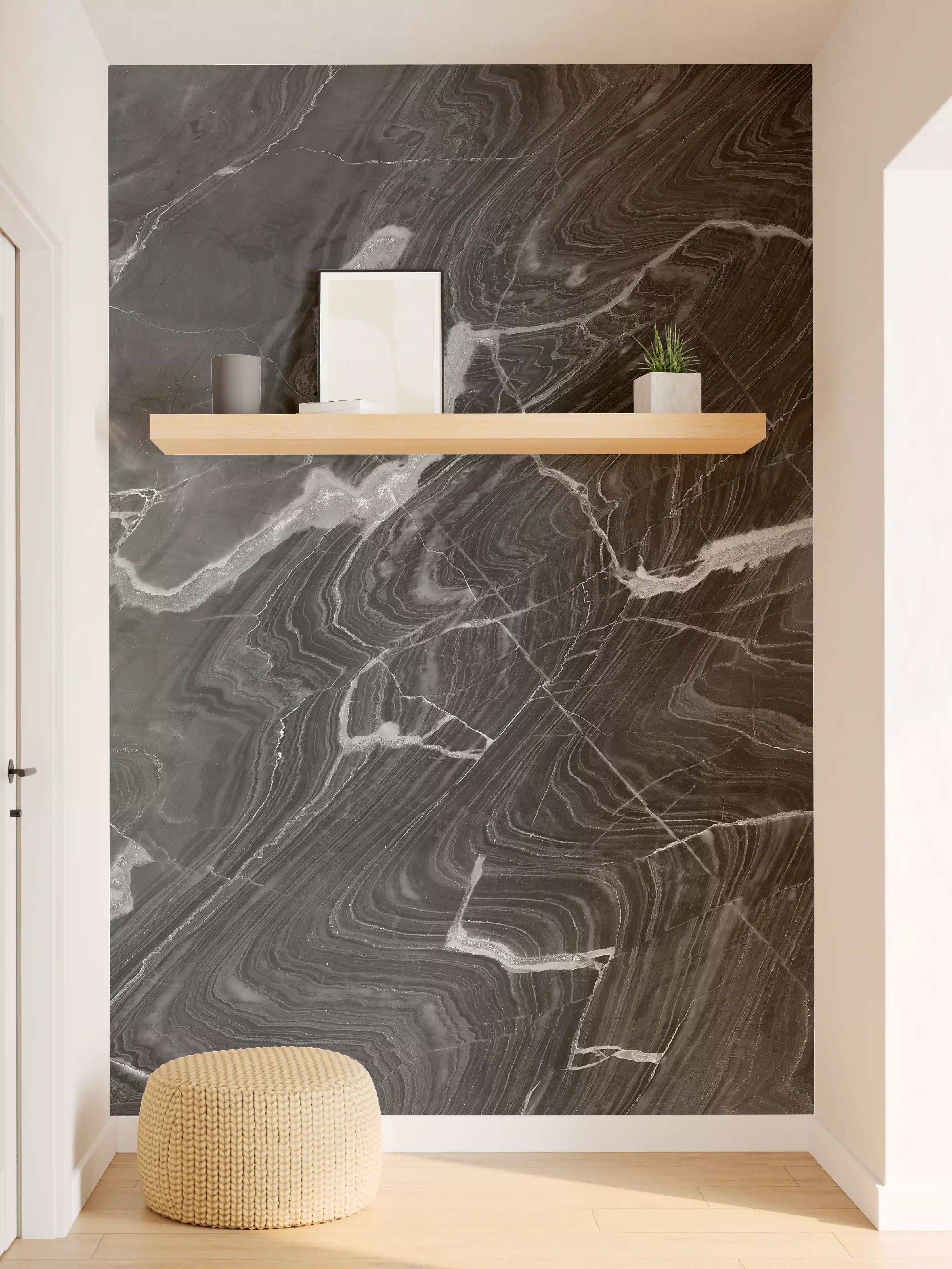 Wandverkleidung Flur - Schwarzer Marmor mit weißen Adern
