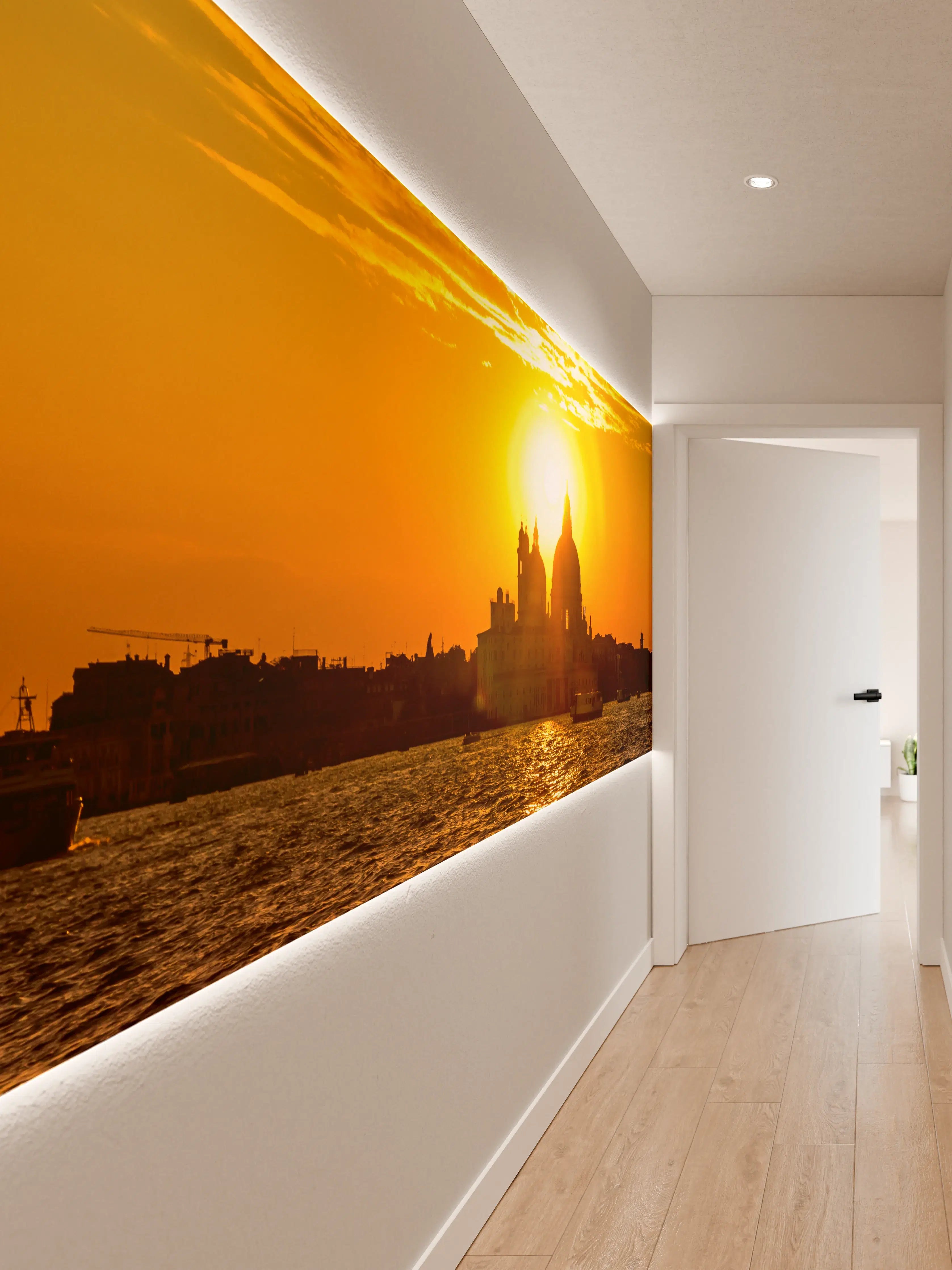 Wandverkleidung Flur - Stimmungsvoller Sonnenuntergang über der Stadt