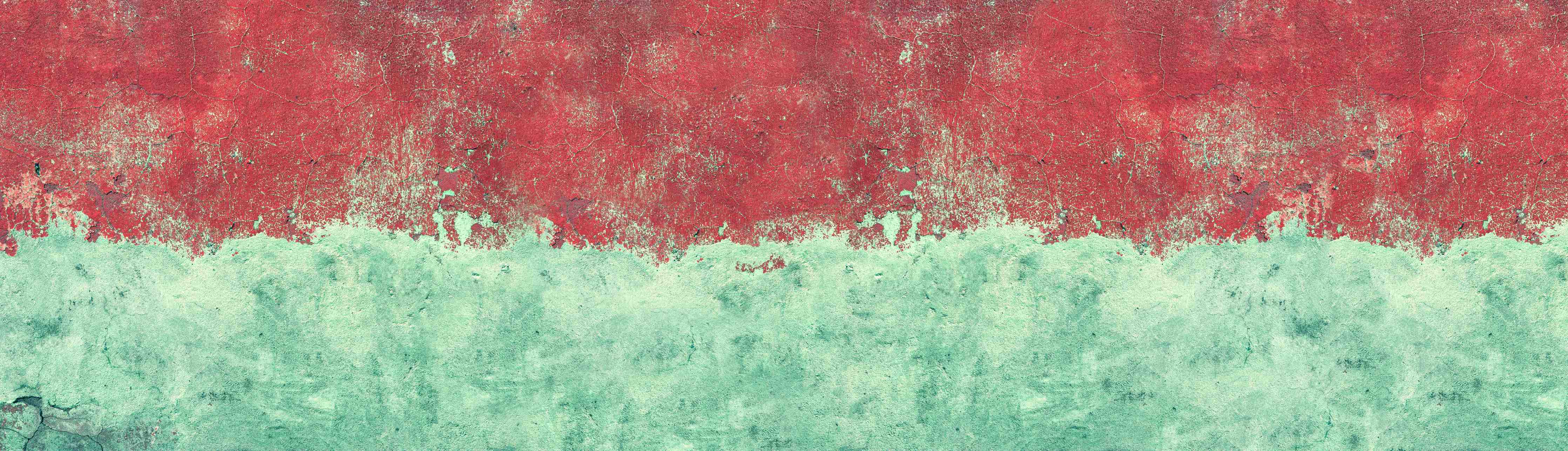 Wandverkleidung Flur-Türkis-rote Wand im Grunge-Stil