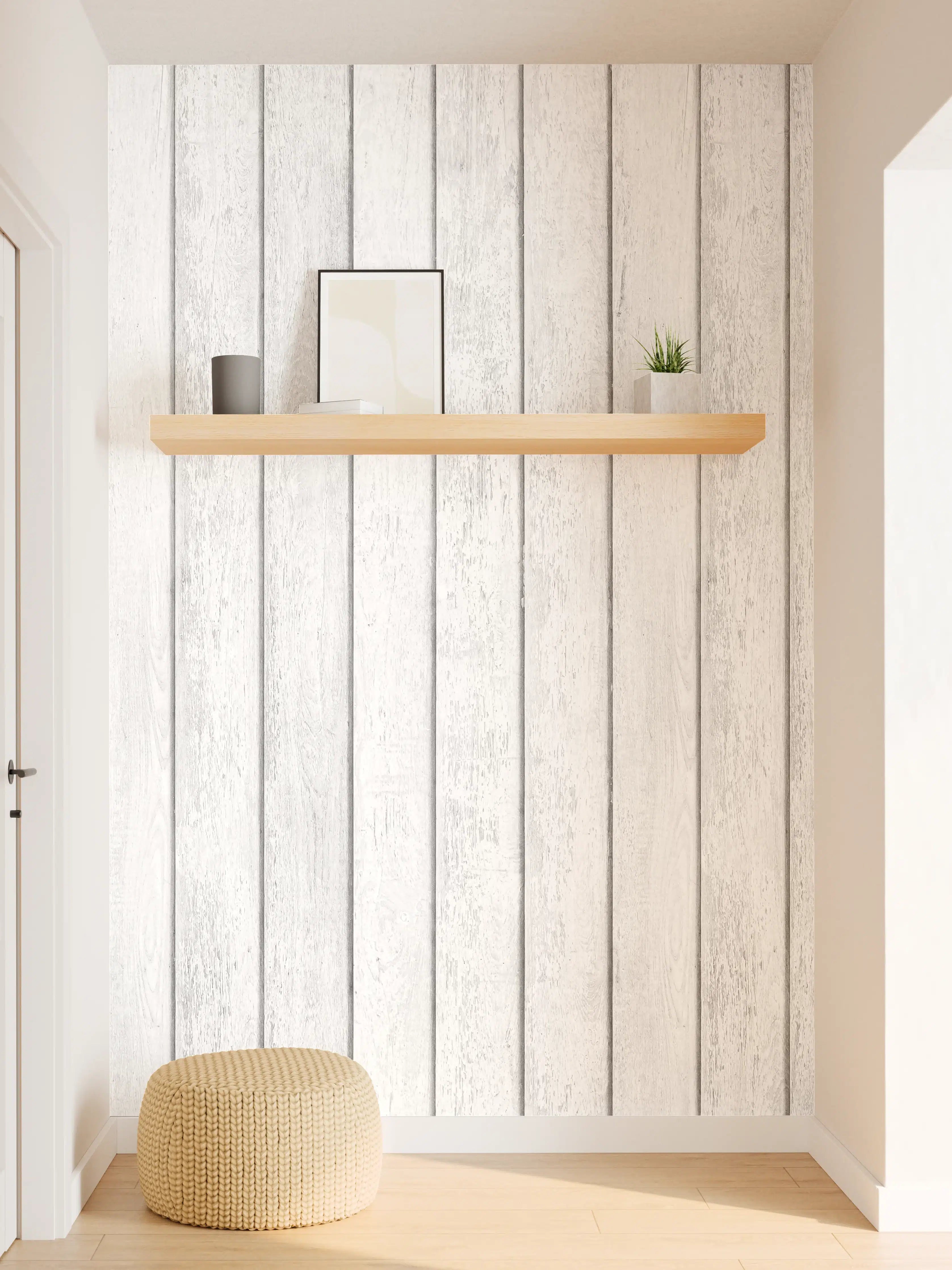 Wandverkleidung Flur - Weiße Holzvertäfelung mit subtiler Maserung