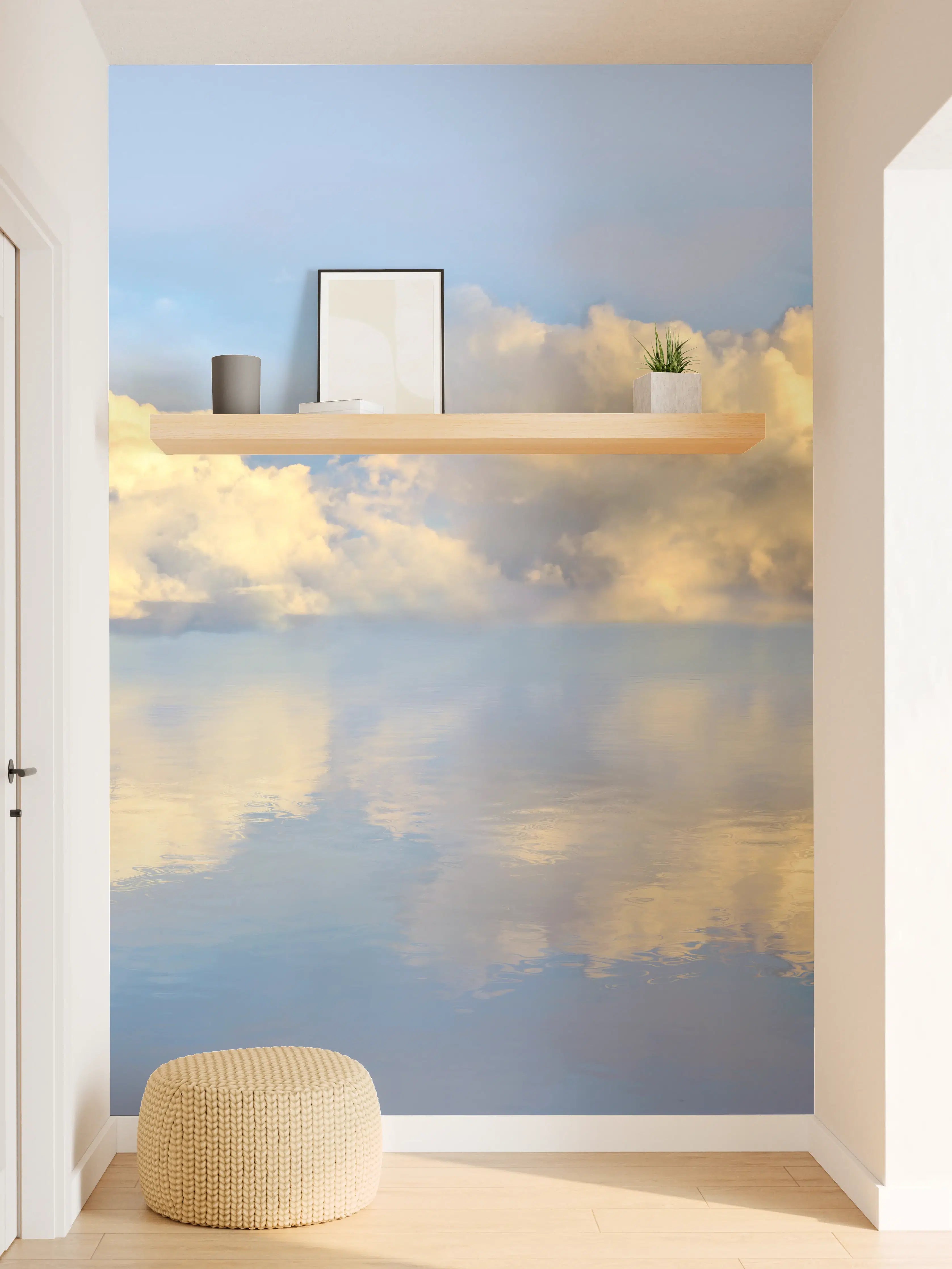 Wandverkleidung Flur - Wolkenmeer mit spiegelnder Wasseroberfläche