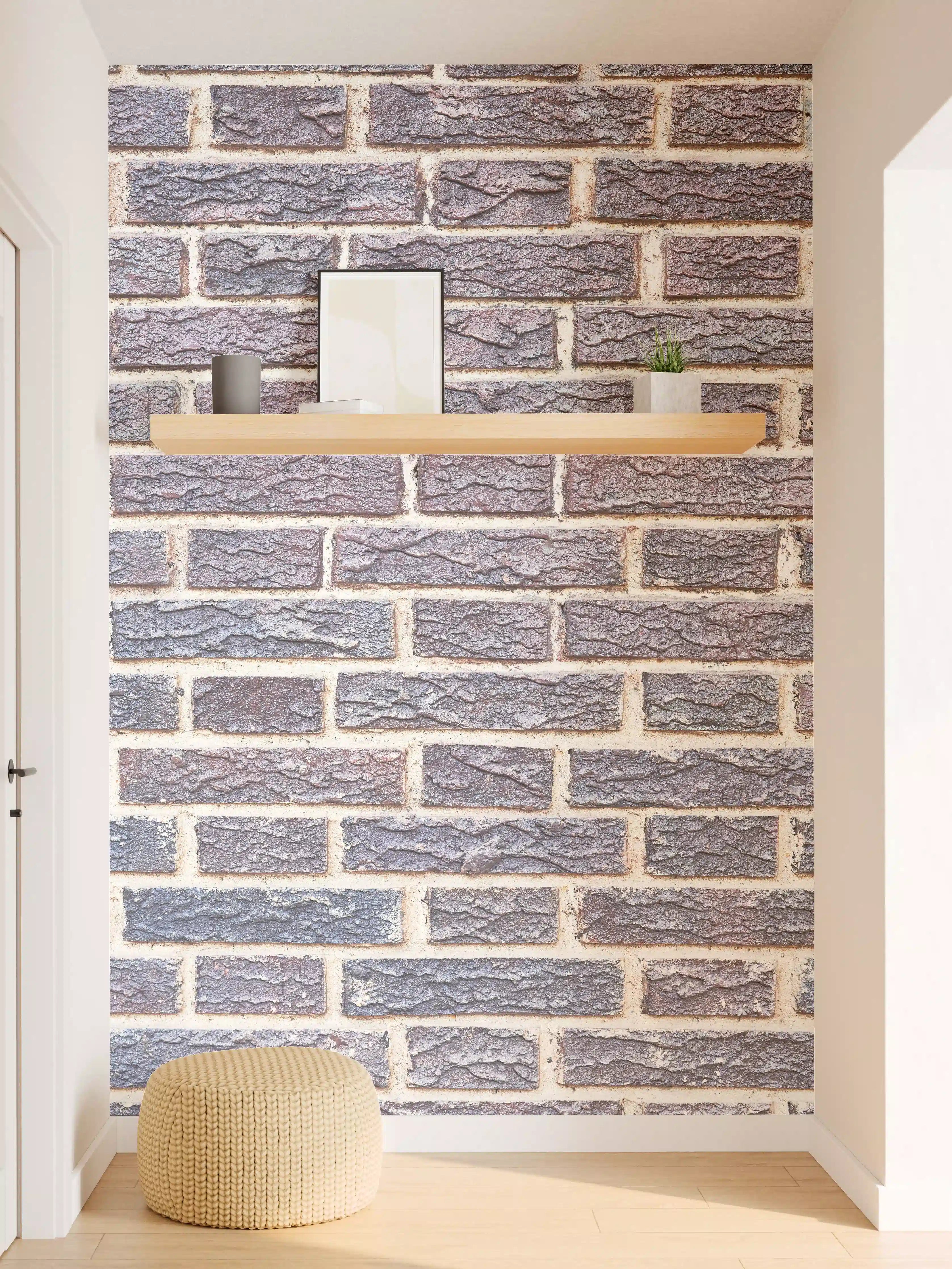 Wandverkleidung Flur - Zementmauertextur mit rissigen Fliesen