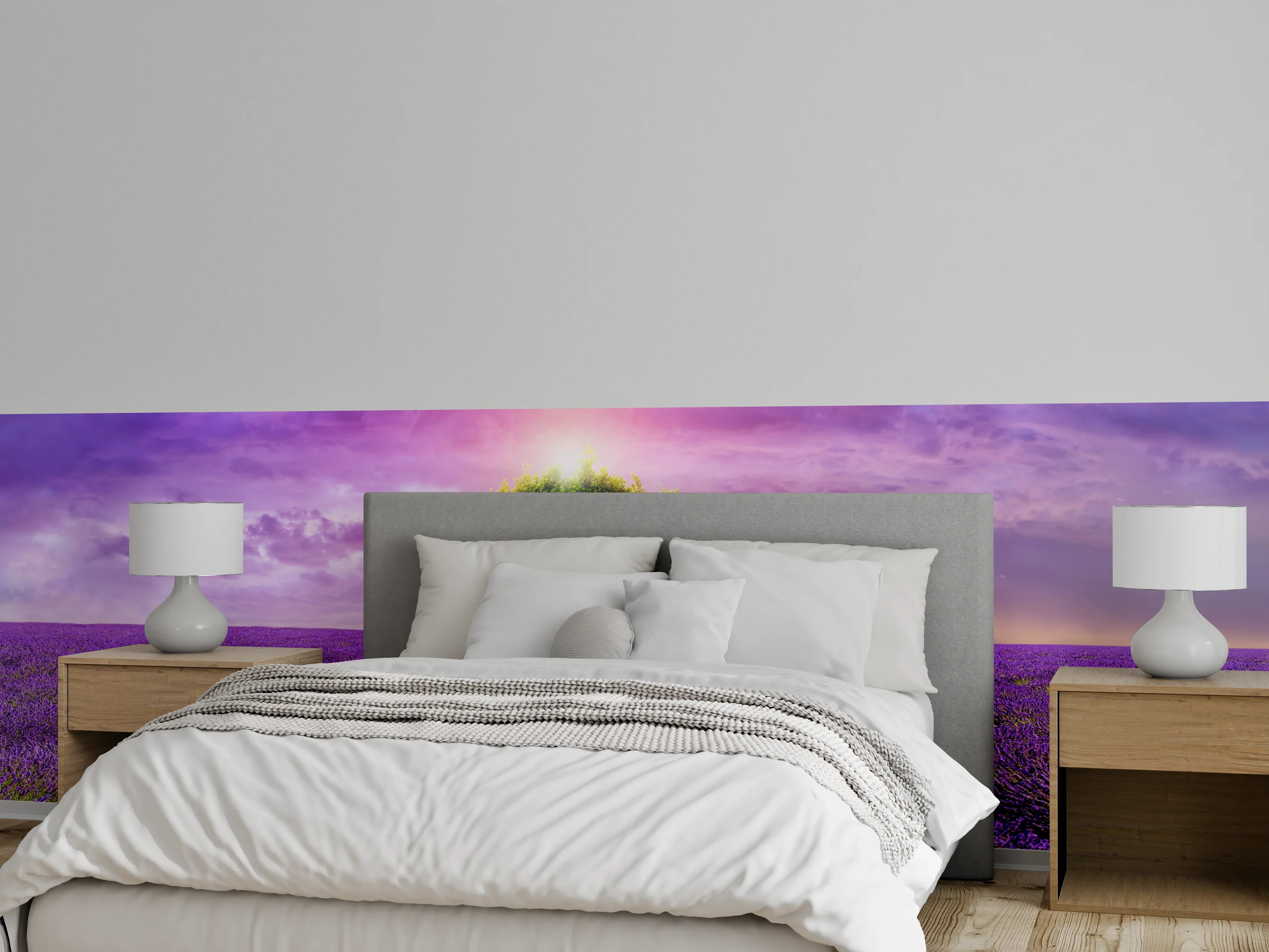 Wandverkleidung Schlafzimmer - Baum im schönen lavendel Feld