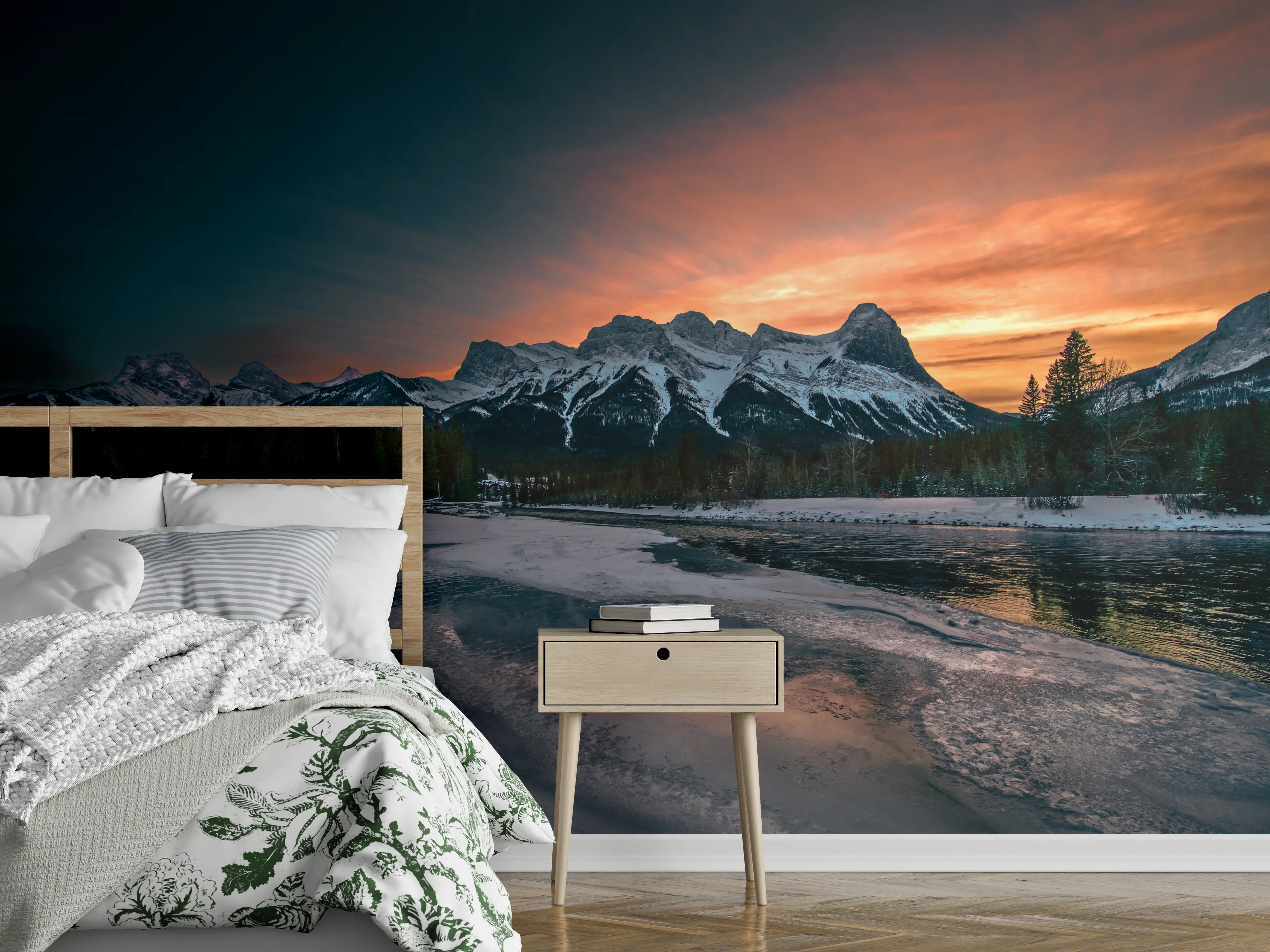 Wandverkleidung Schlafzimmer - Bergpanorama bei Sonnenuntergang – Naturidylle
