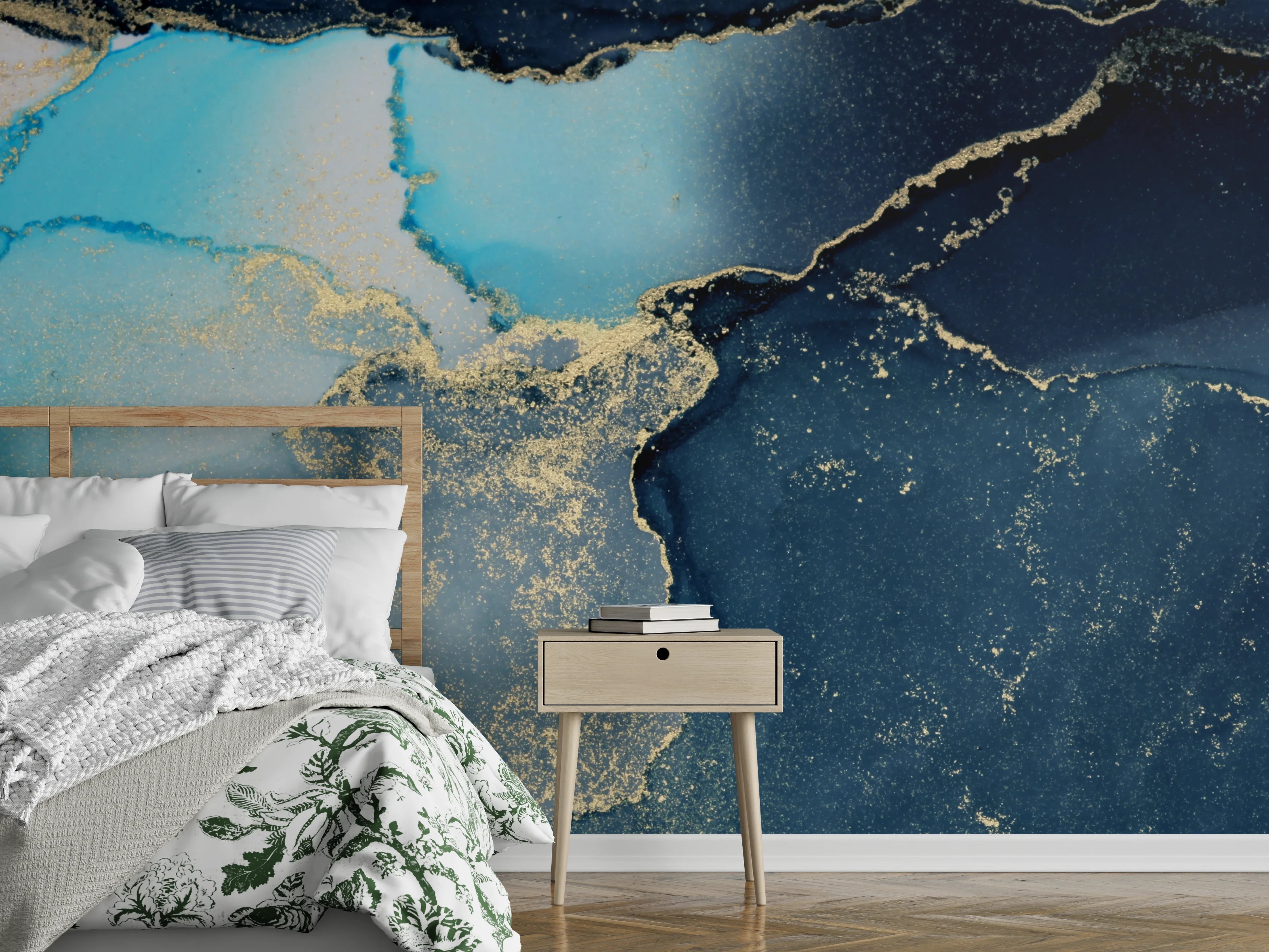 Wandverkleidung Schlafzimmer - Blau-Goldener Nebel auf Silberweiß