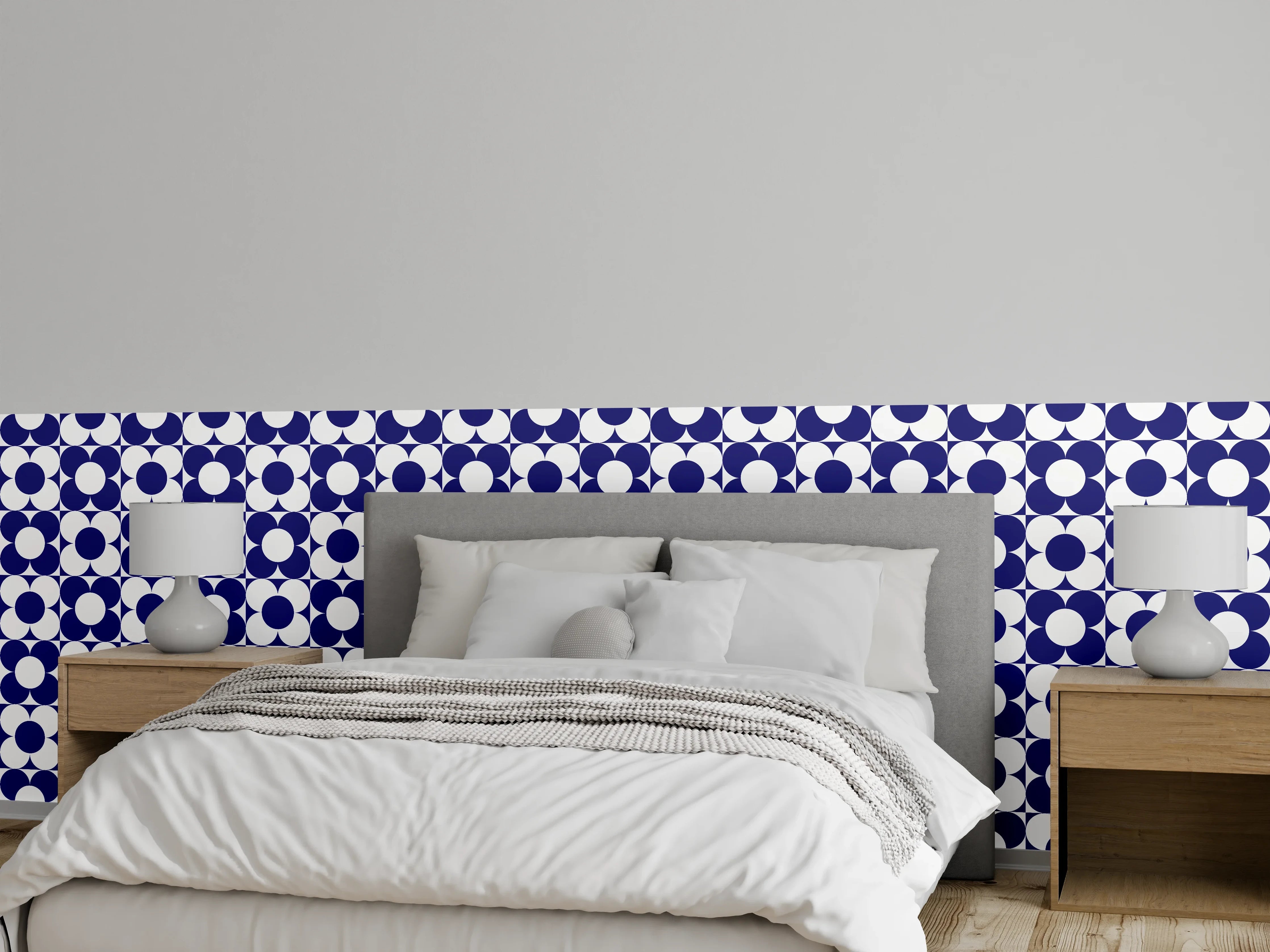 Wandverkleidung Schlafzimmer - Blau-Graue Linien im weißen Spiel
