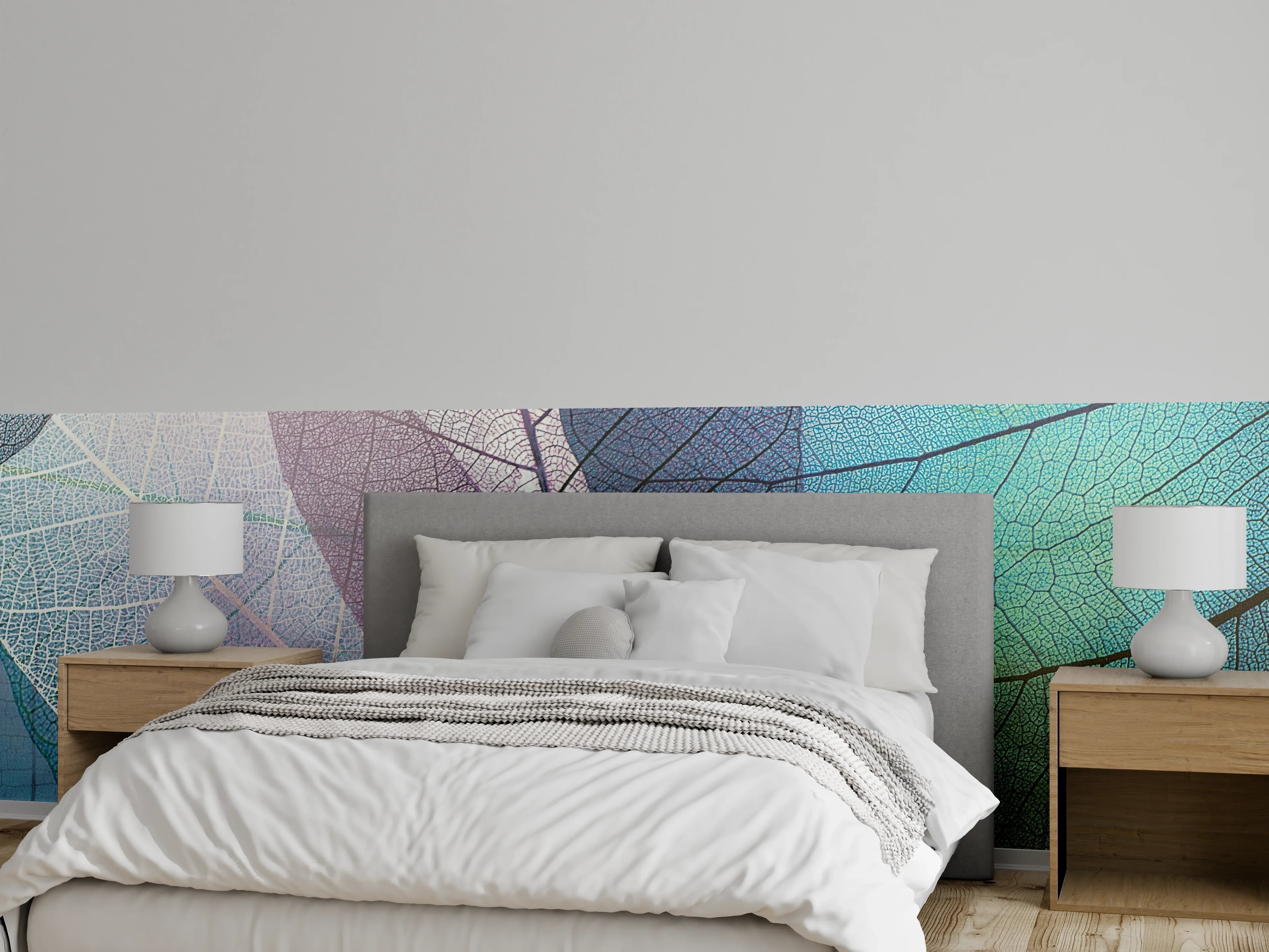 Wandverkleidung Schlafzimmer - Blaue und grüne Blätter mit zarter Struktur