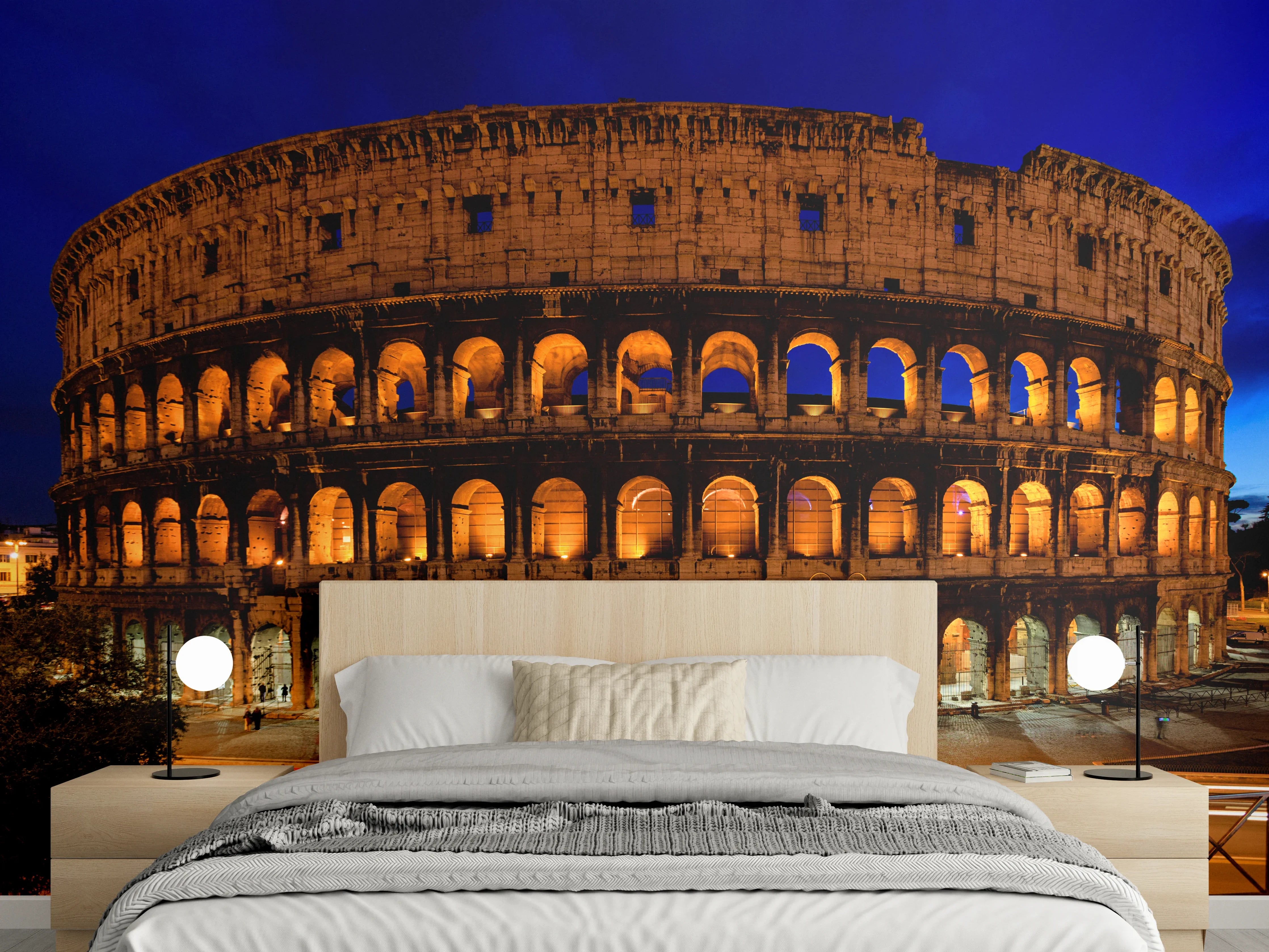 Wandverkleidung Schlafzimmer - Das Kolosseum bei Nacht in Rom