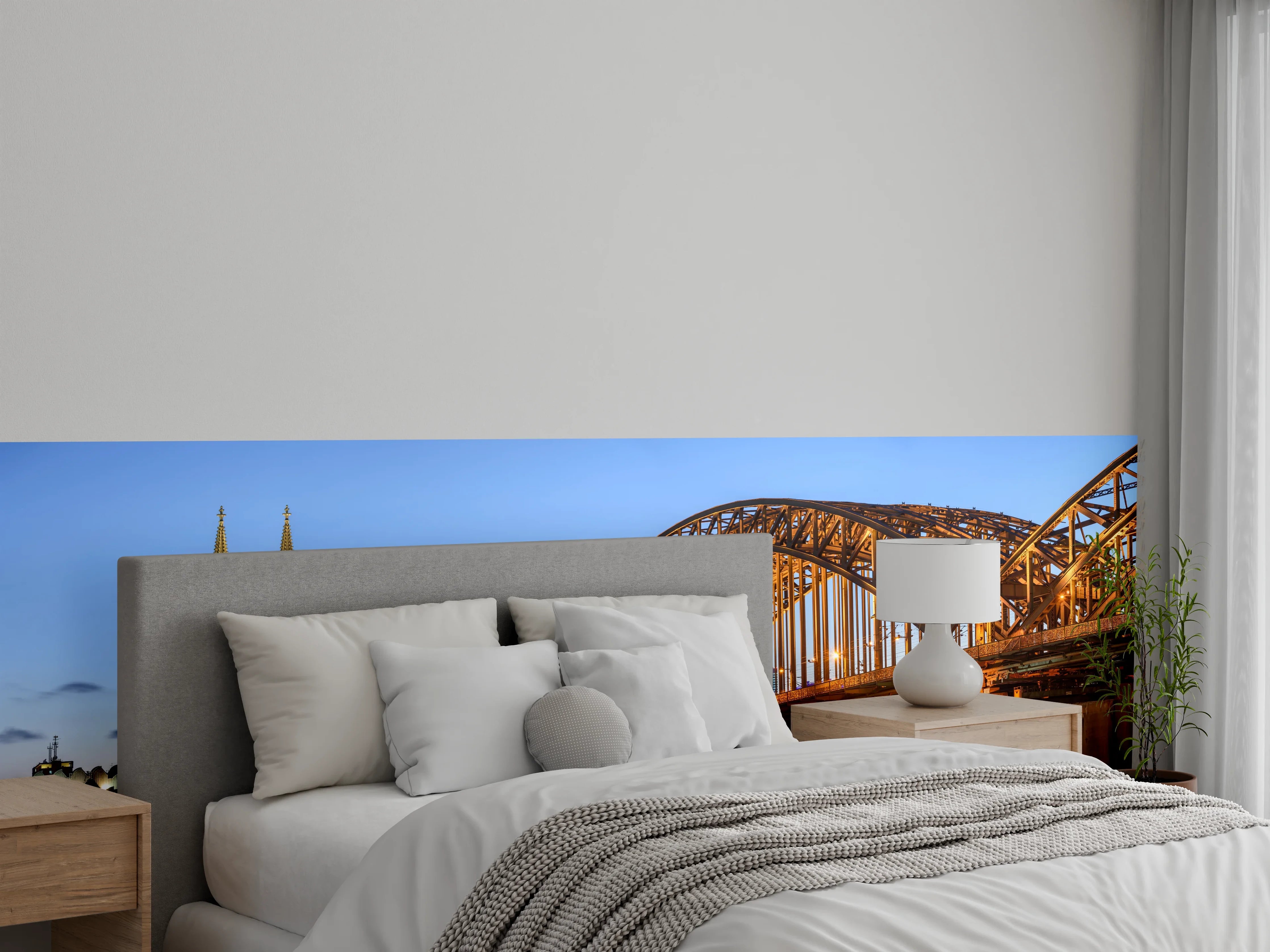 Wandverkleidung Schlafzimmer - Dombrücke in Köln - Deutschland