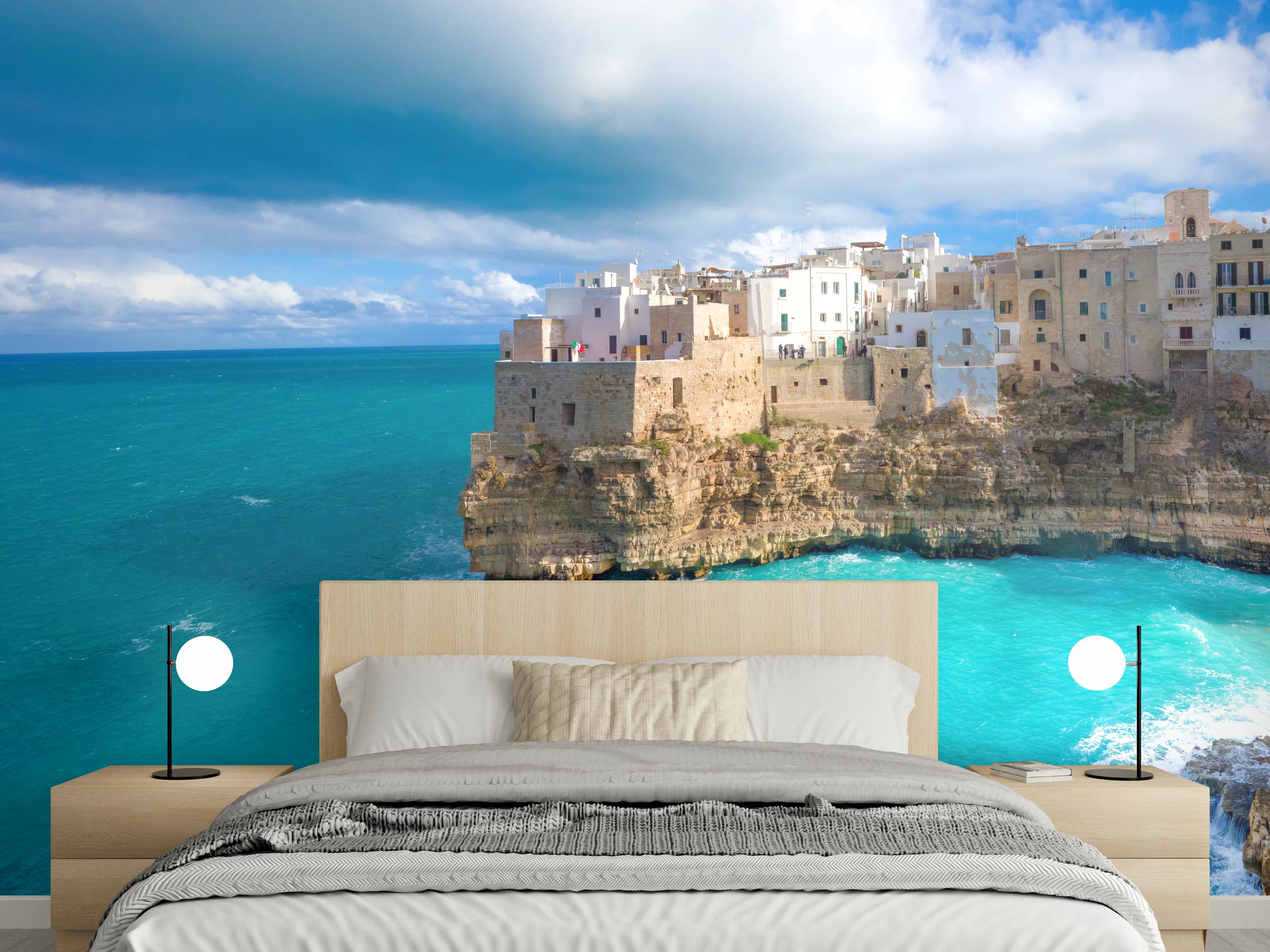 Wandverkleidung Schlafzimmer - Drohnensicht - Polignano