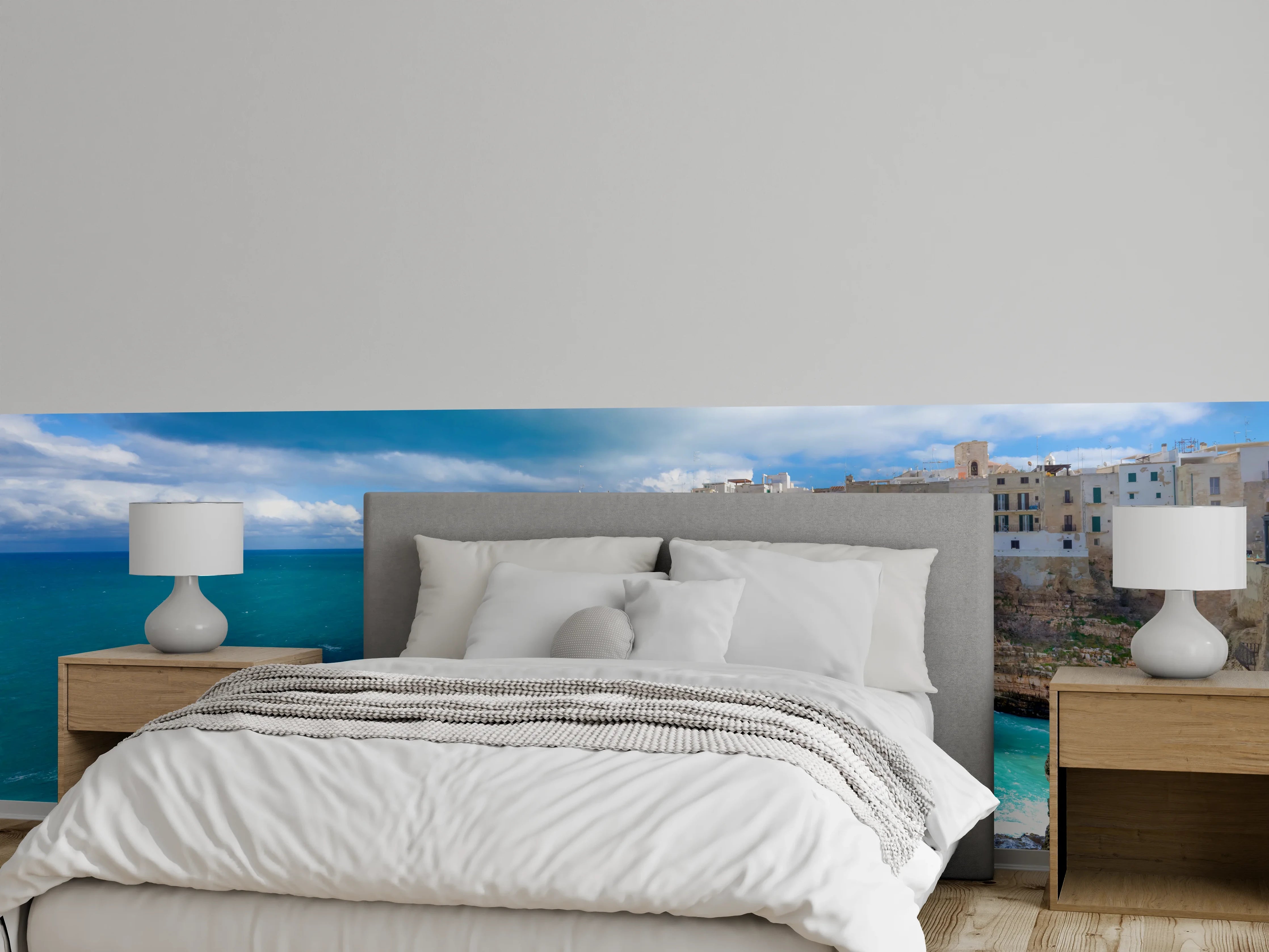 Wandverkleidung Schlafzimmer - Drohnensicht - Polignano