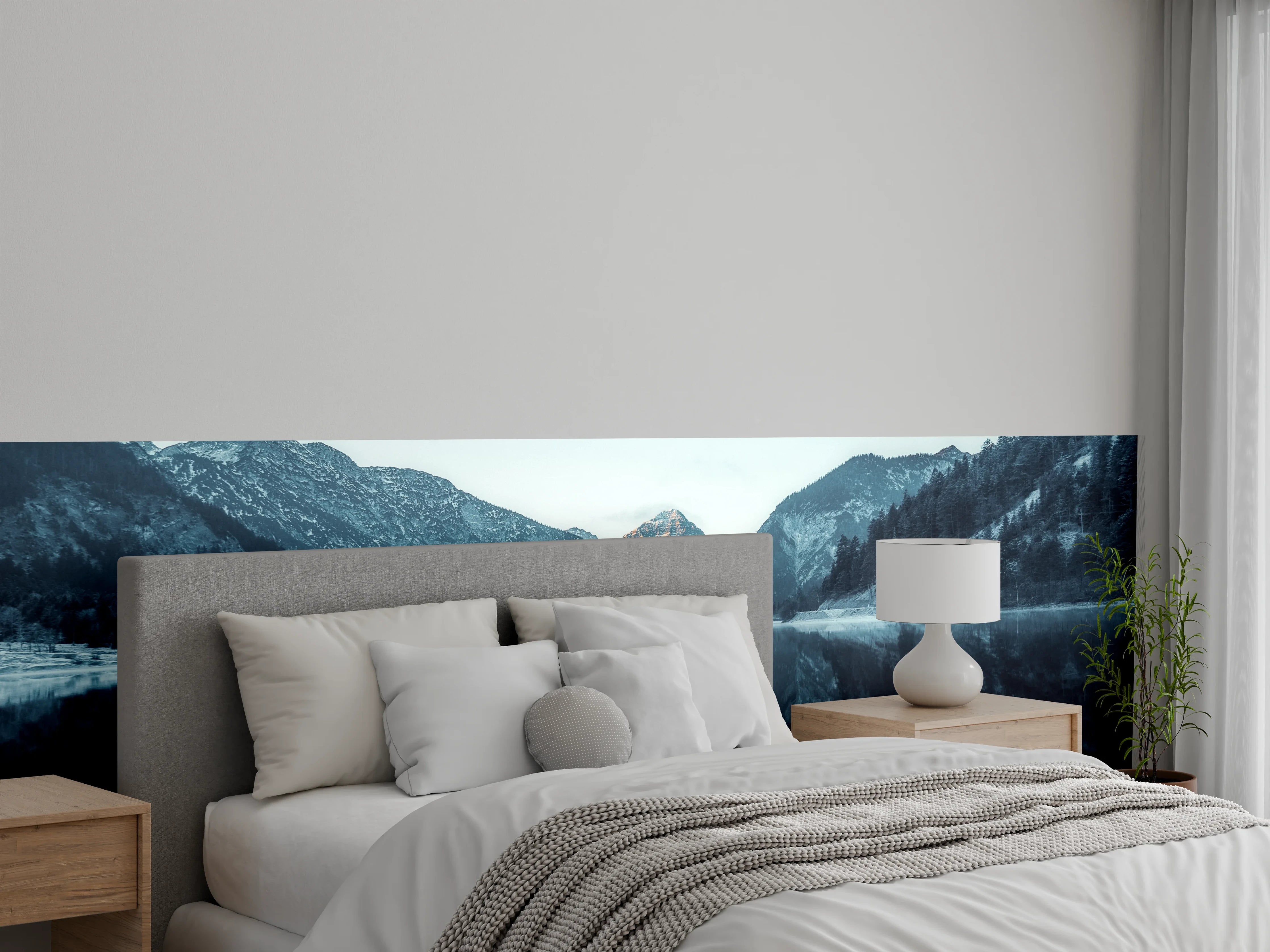 Wandverkleidung Schlafzimmer - Faszinierende Spiegelung am Bergsee