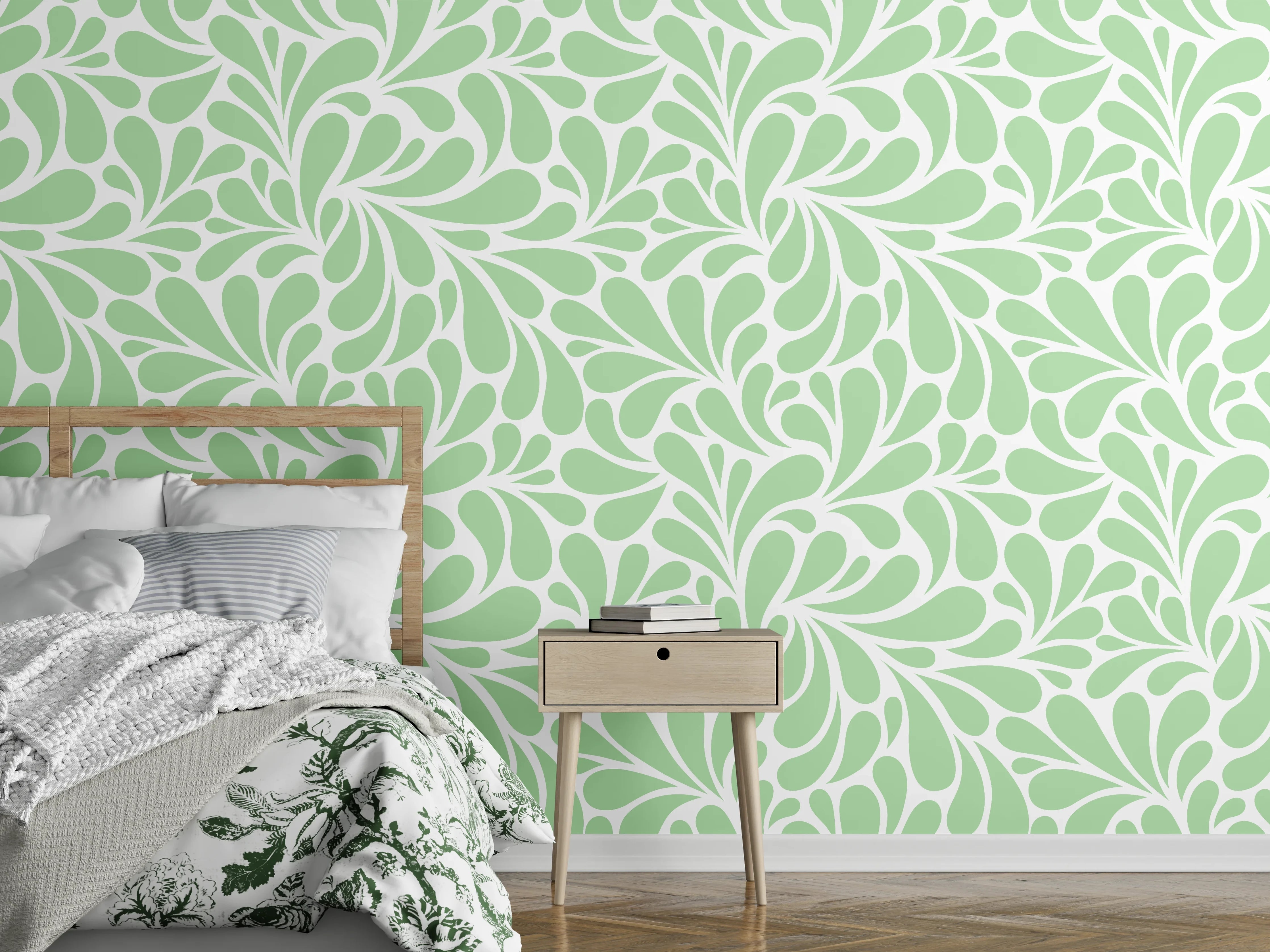 Wandverkleidung Schlafzimmer - Florales Muster in sanftem Grünweiß