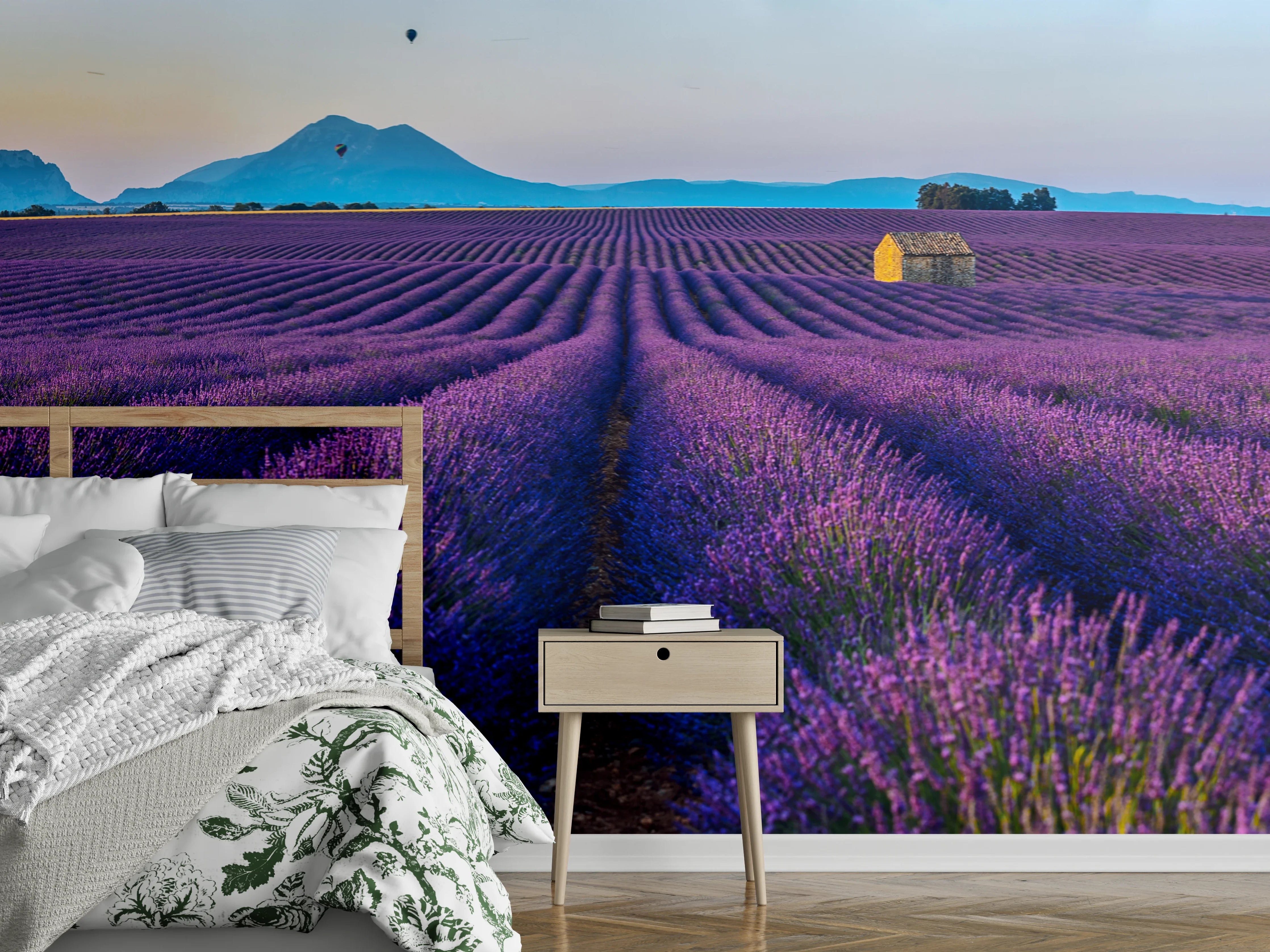 Wandverkleidung Schlafzimmer - Französische Lavendelfelder