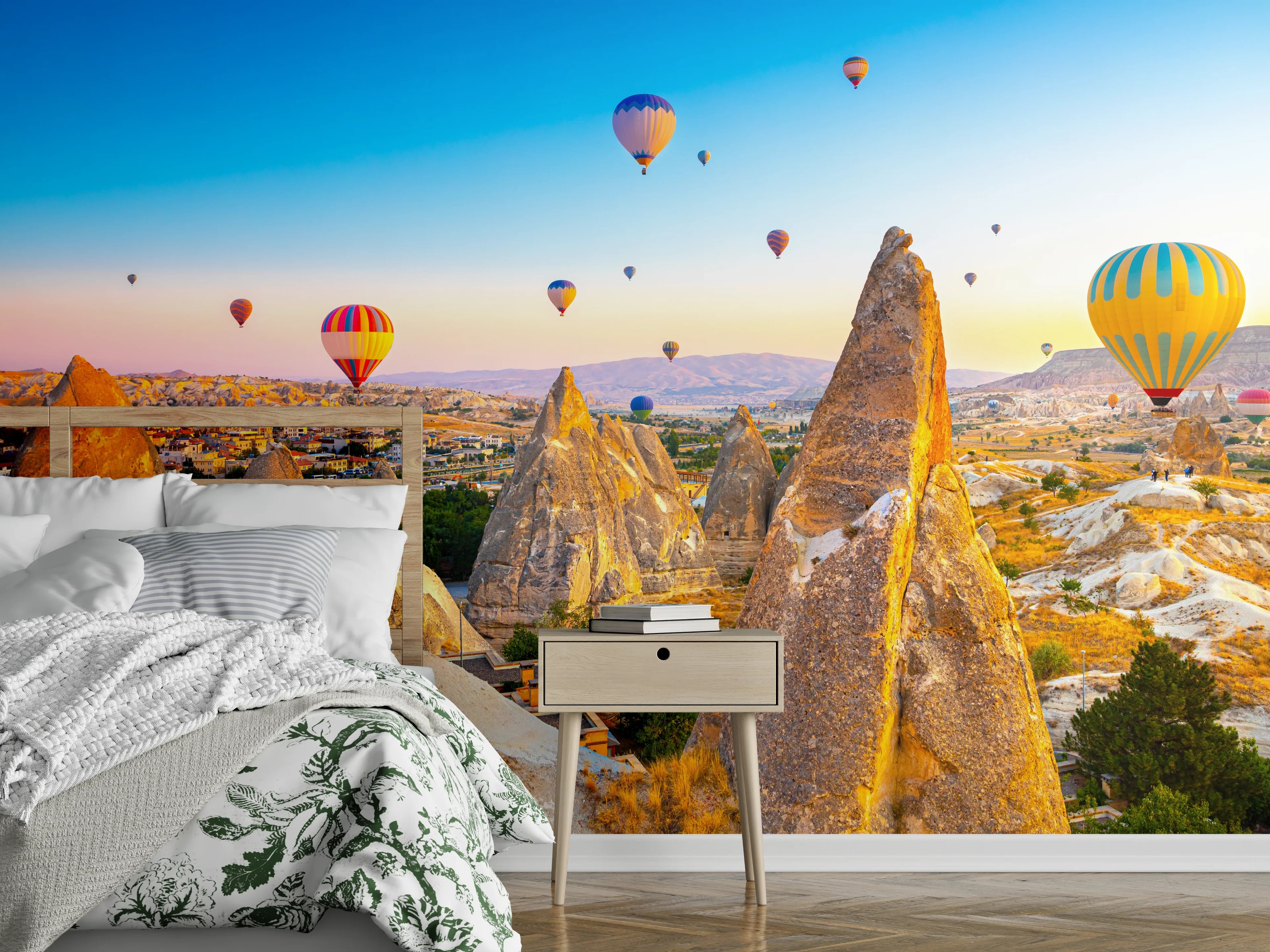 Wandverkleidung Schlafzimmer - Graue Ballons schweben über Mondlandschaft