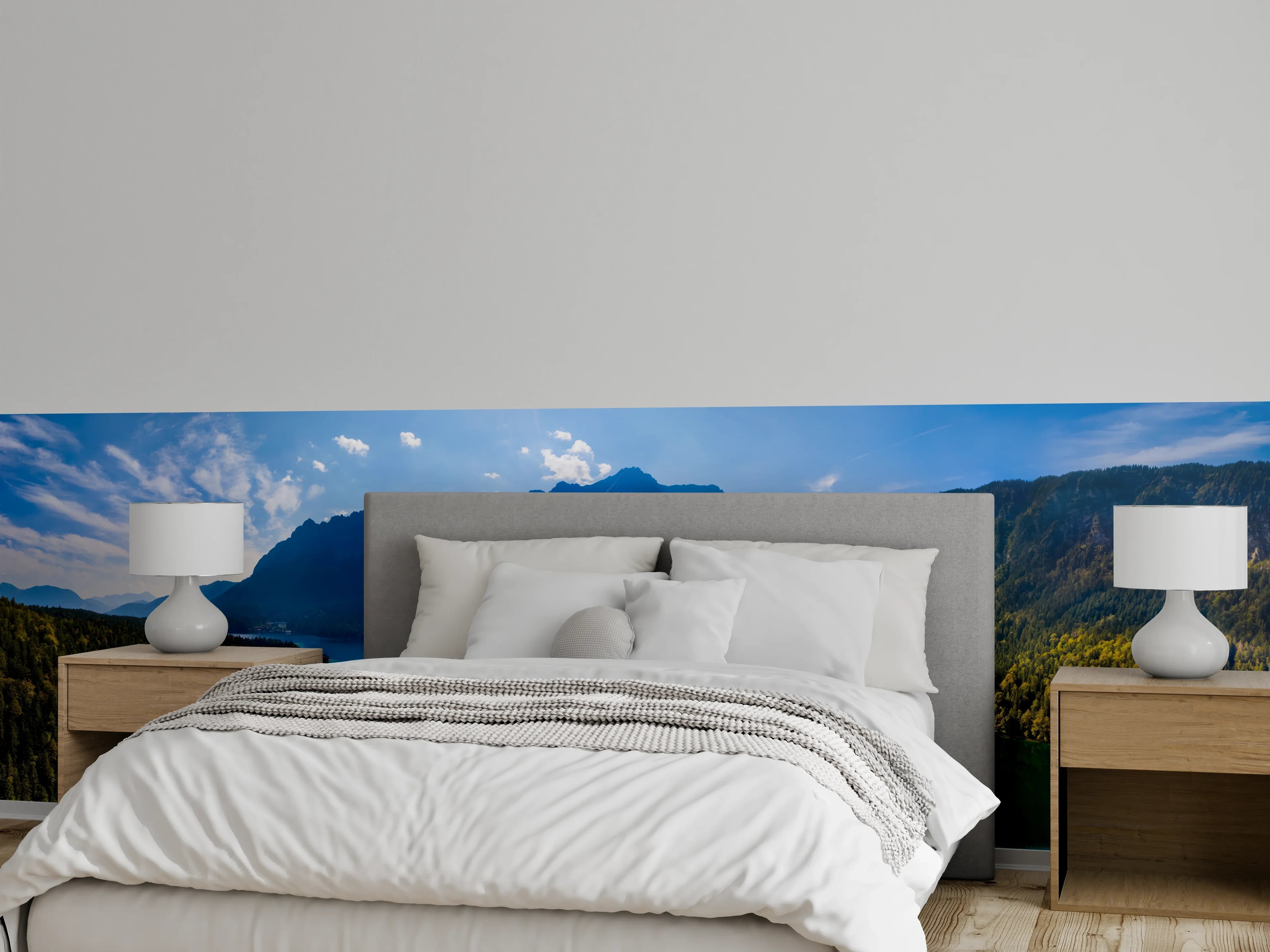 Wandverkleidung Schlafzimmer - Grauschimmer am stillen Alpenwasser