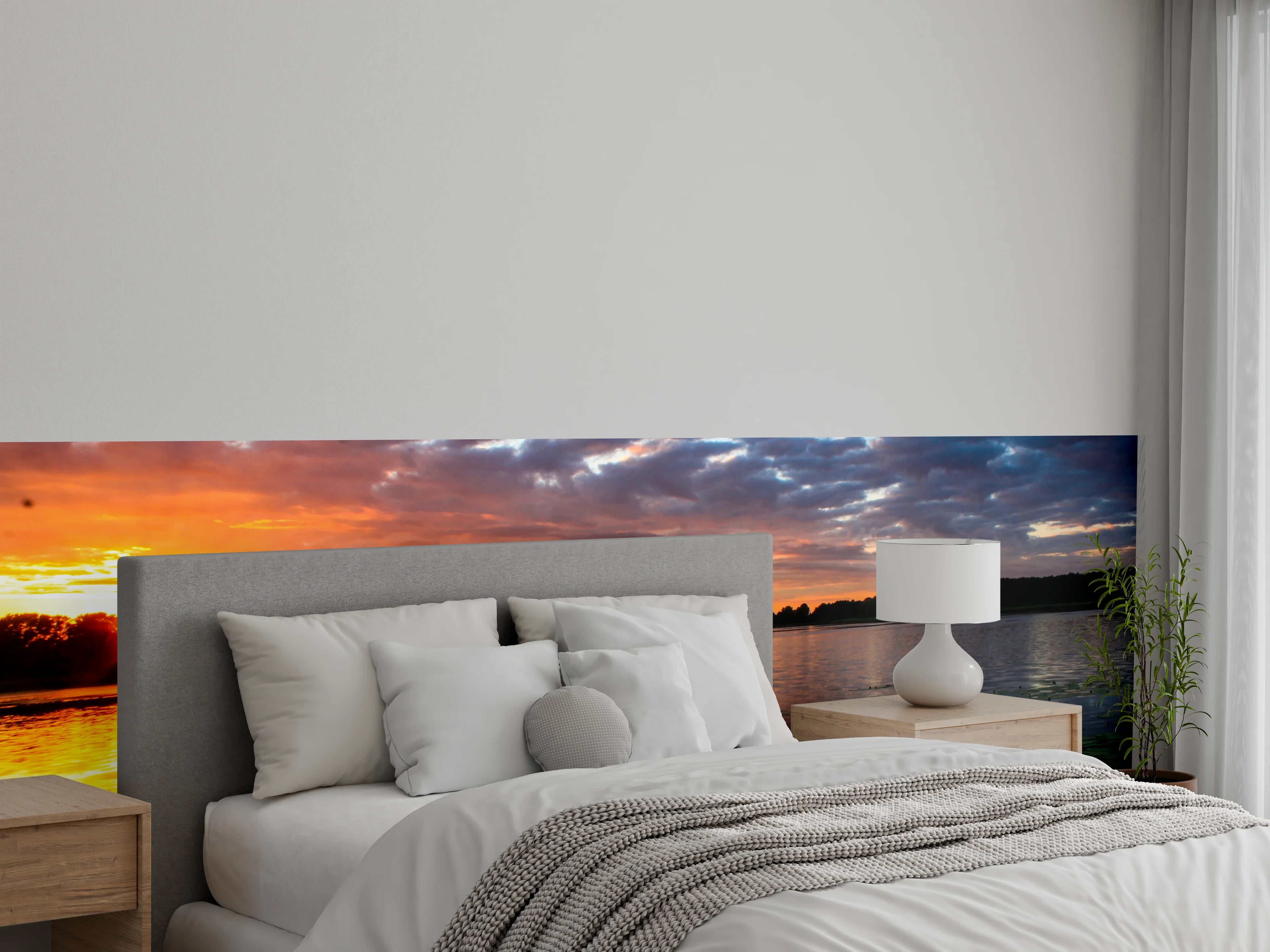 Wandverkleidung Schlafzimmer - Grauschimmer über stillem Wasser
