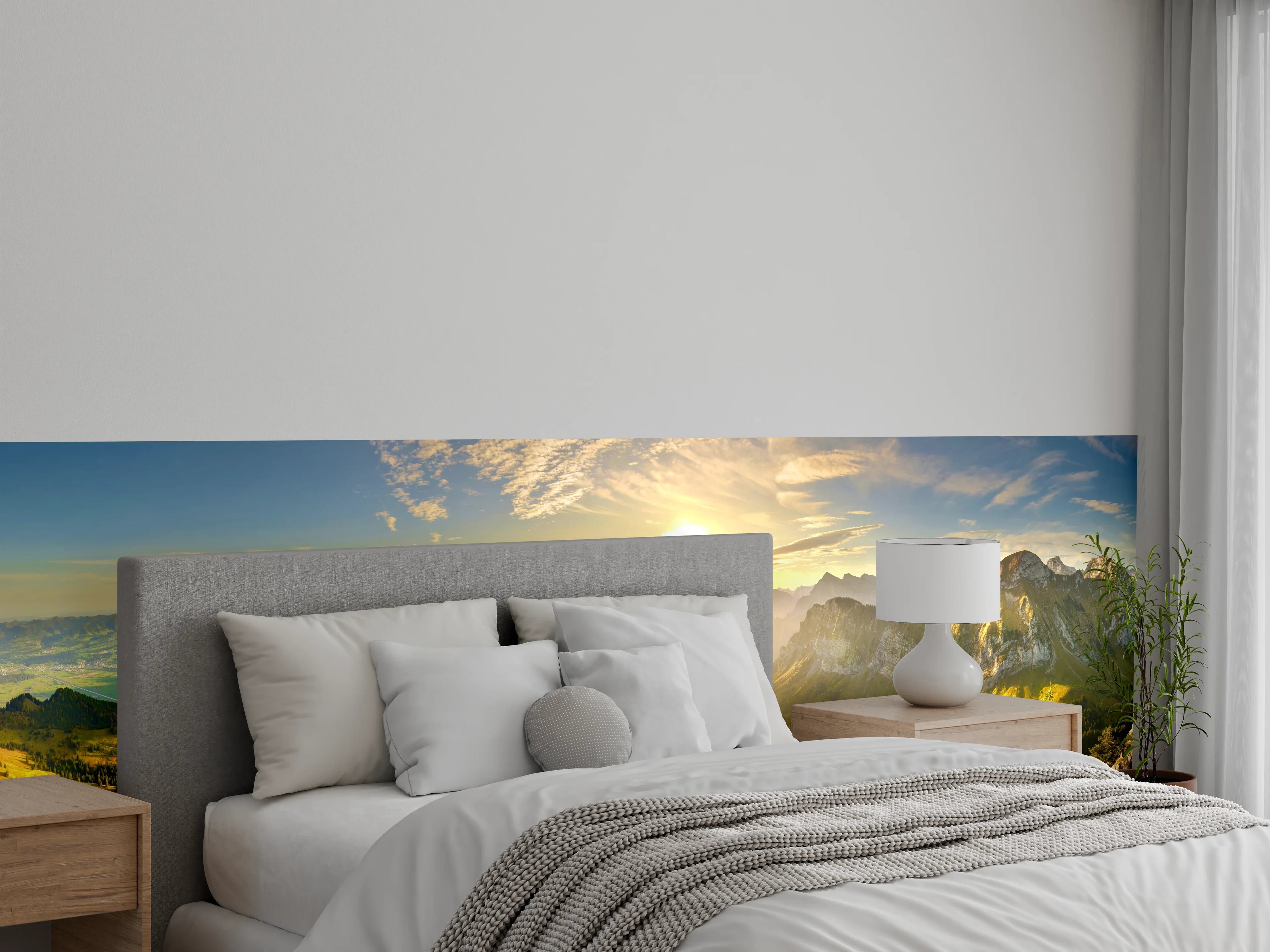 Wandverkleidung Schlafzimmer - Grauschimmernde Alpenmorgen im Licht