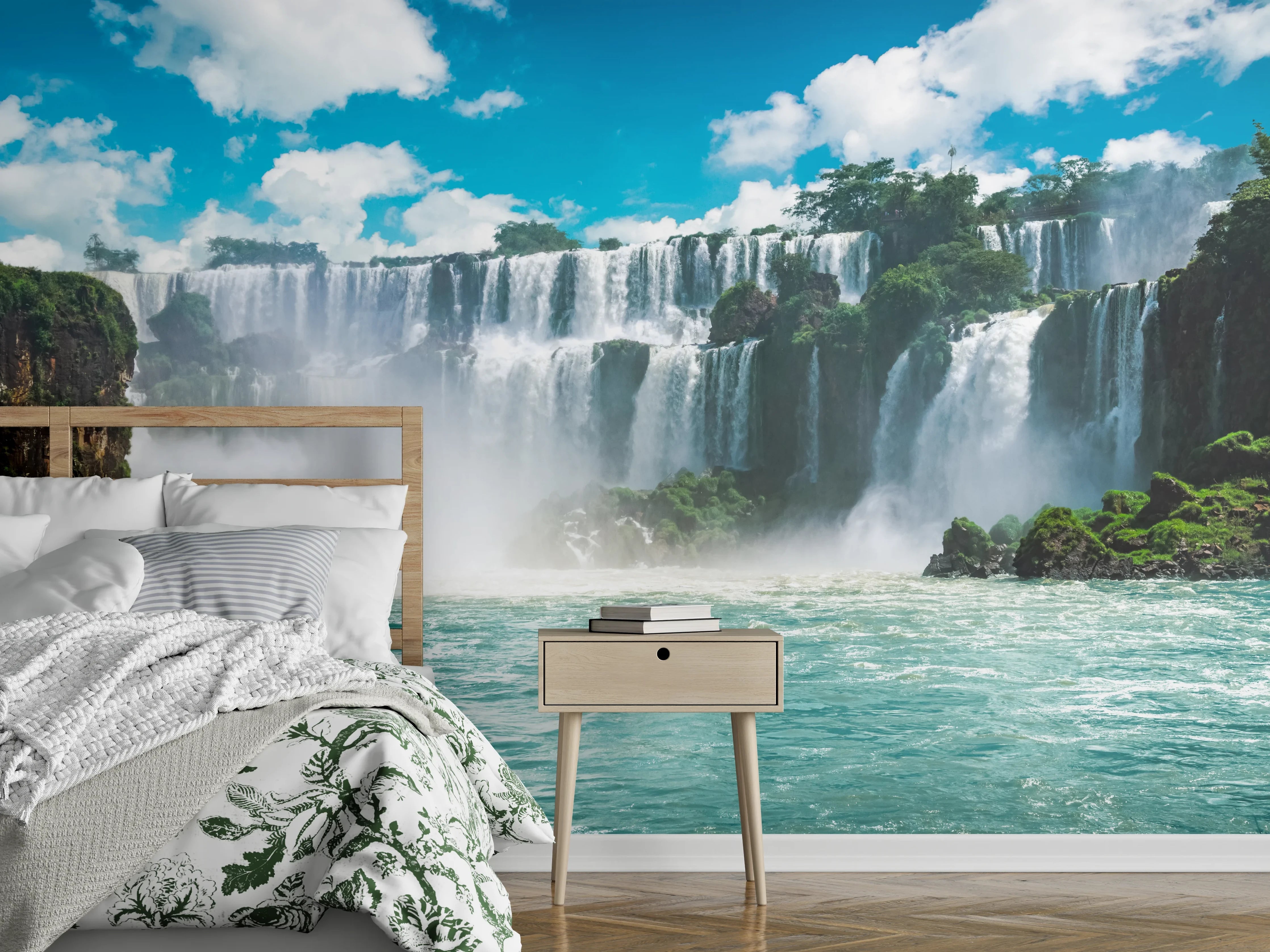 Wandverkleidung Schlafzimmer - Grauschimmernder Wasserfall in Weißtönen